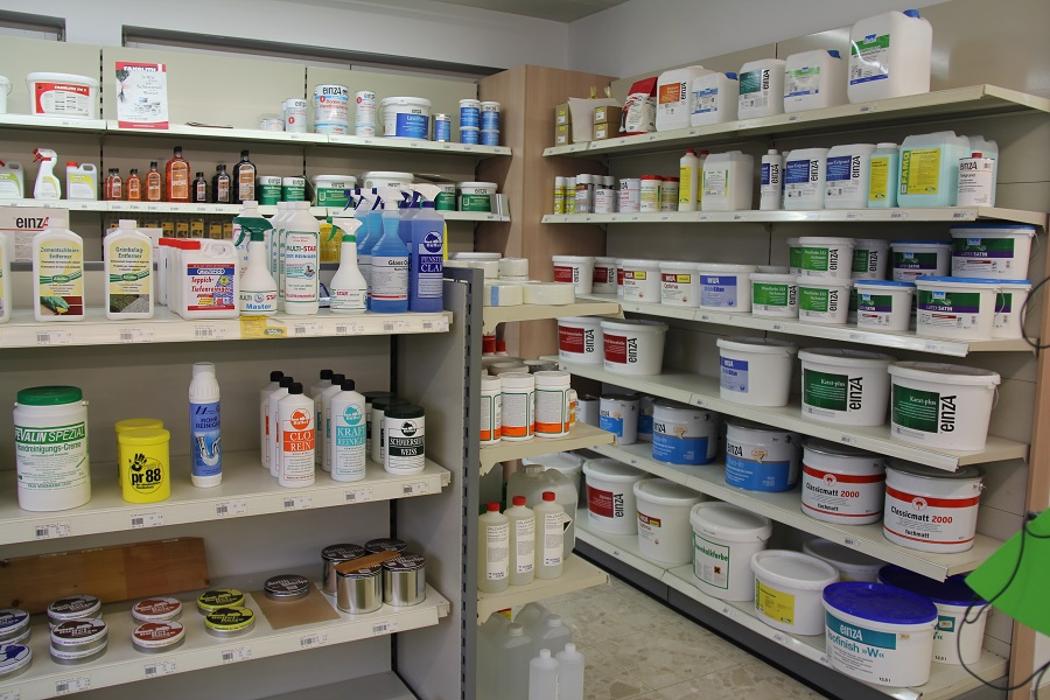 Farben Morscher Feldkirch, Feldkircher Straße in Feldkirch