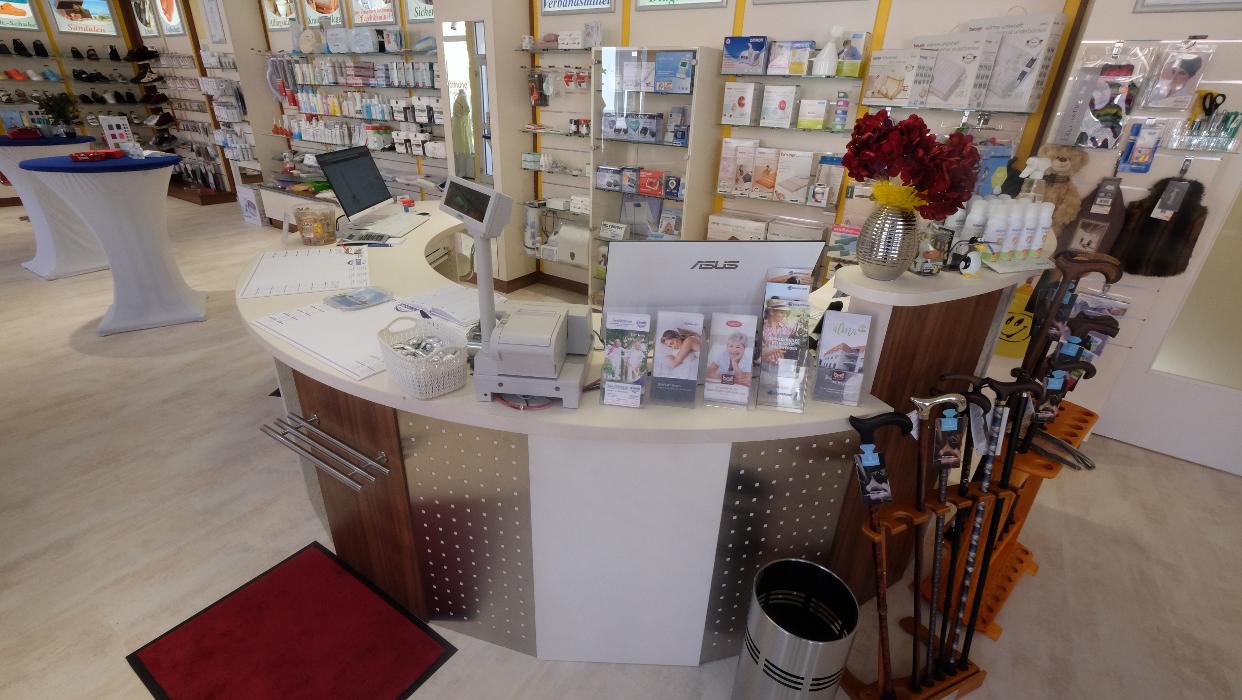 Sanitätshaus Jeromin Orthopädie- und Rehatechnik GmbH & Co. KG, Bahnhofstraße in Brandis