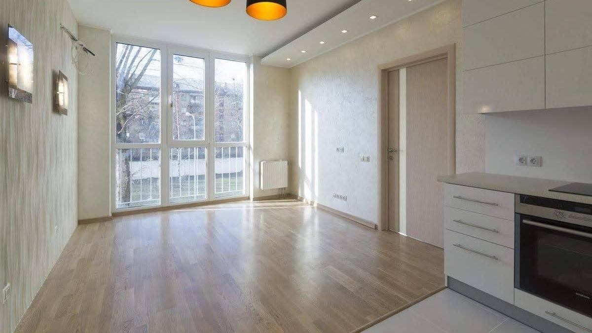 Baciu Konstrukt, Schwimmbadstraße in Bruchsal