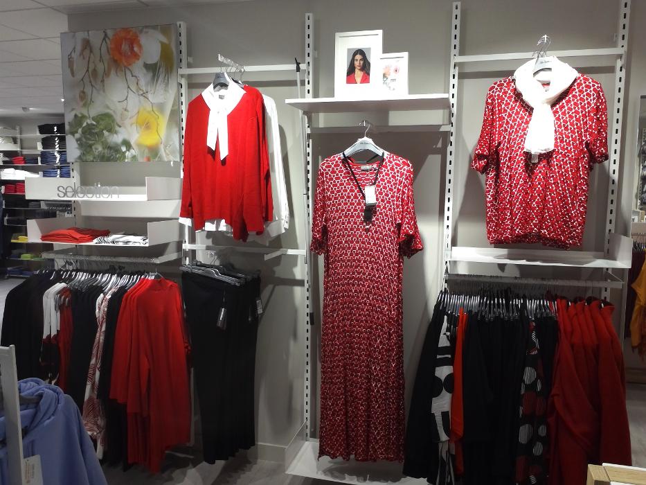 Ulla Popken | Große Größen | Wien Lugner City, Gablenzgasse in Wien