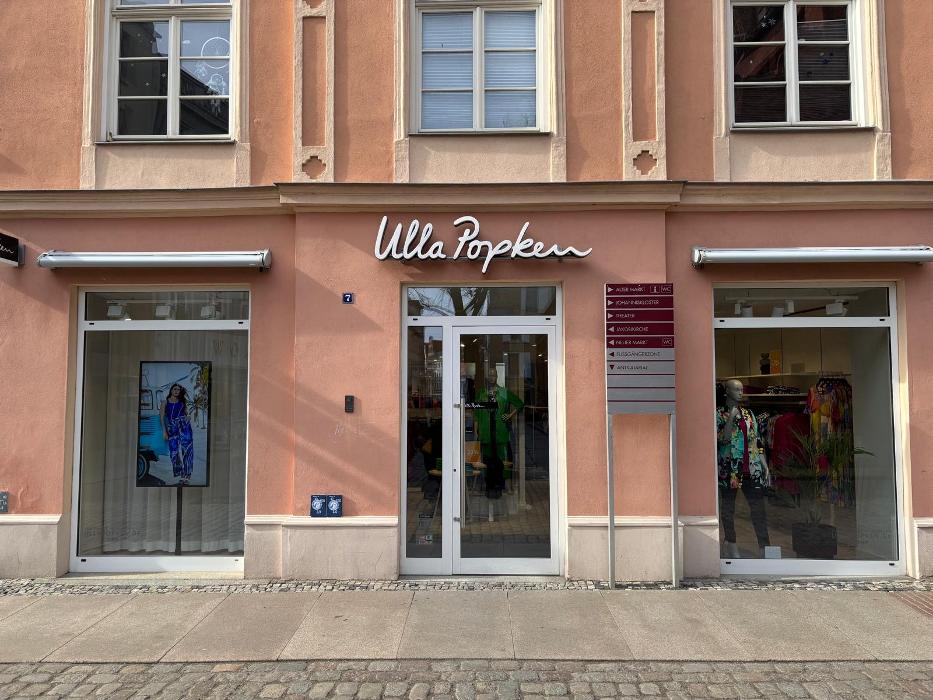 Ulla Popken | Große Größen | Stralsund, Ossenreyerstraße in Stralsund