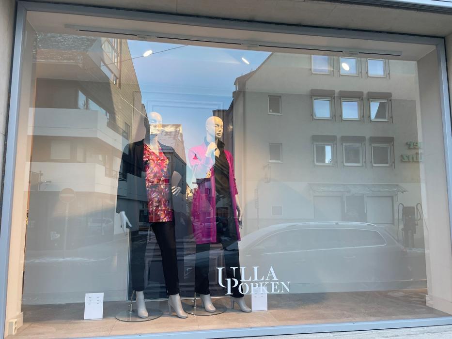 Ulla Popken | Große Größen | Ulm, Hafenbad in Ulm