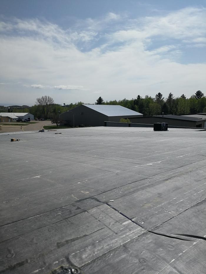 Britton Roofing Logo