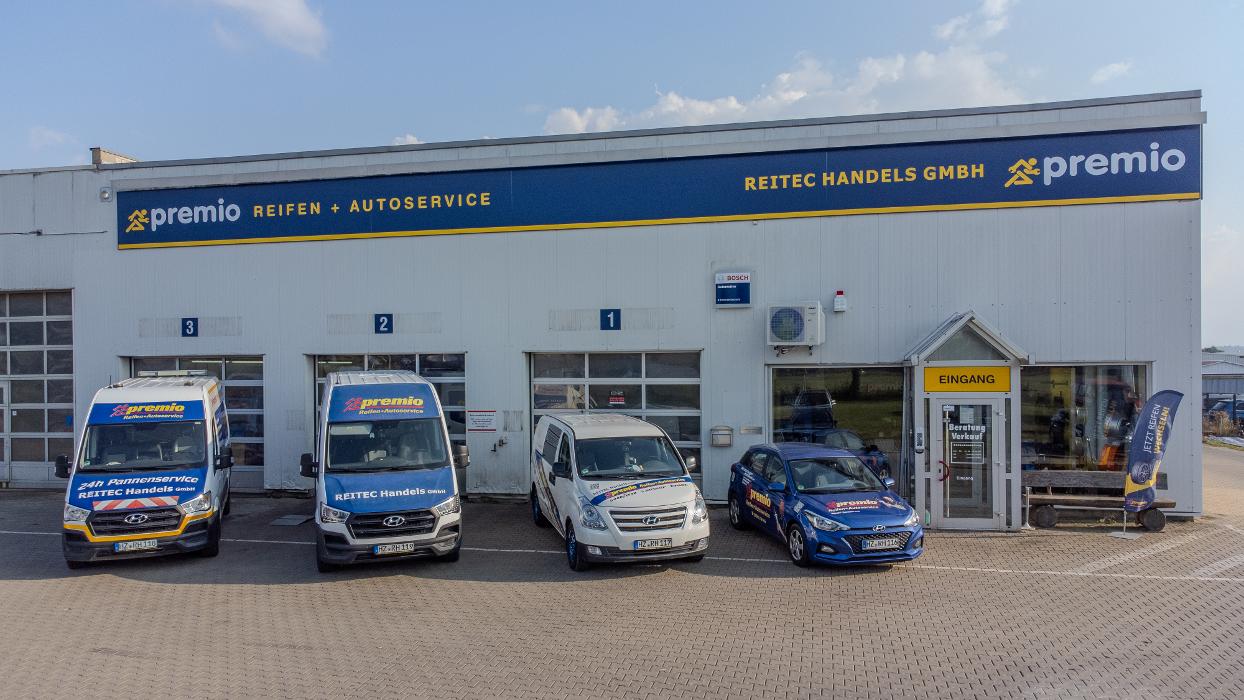 Premio Reifen + Autoservice Reitec Handels GmbH in Halberstadt - Logo