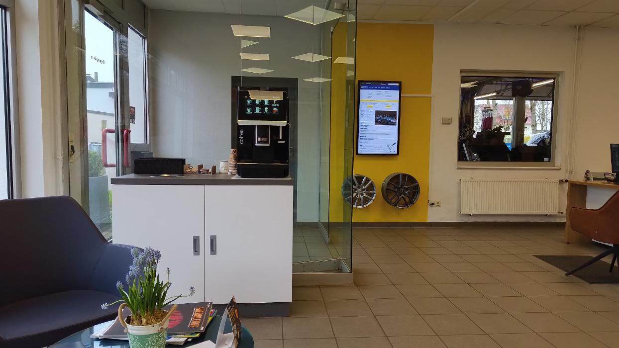 Premio Reifen und Autoservice D&D Automotive GmbH, Heerstraße in Rottweil