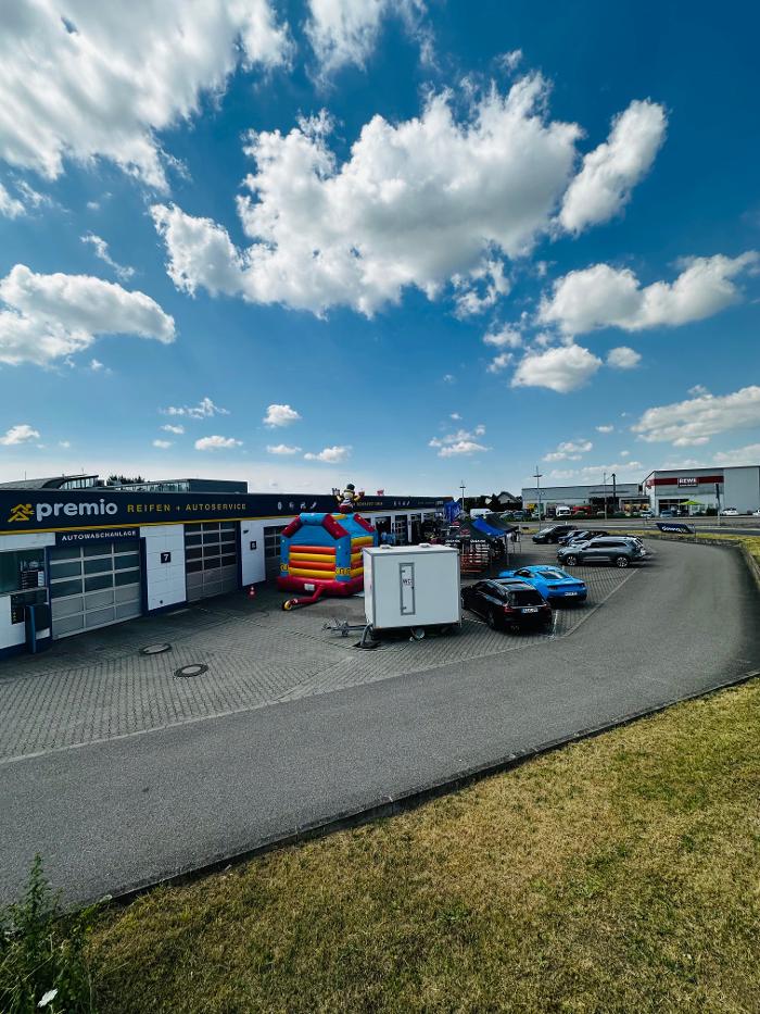 Premio Reifen + Autoservice Günther Reinhardt GmbH, Lerchenbergstraße in Dornstadt