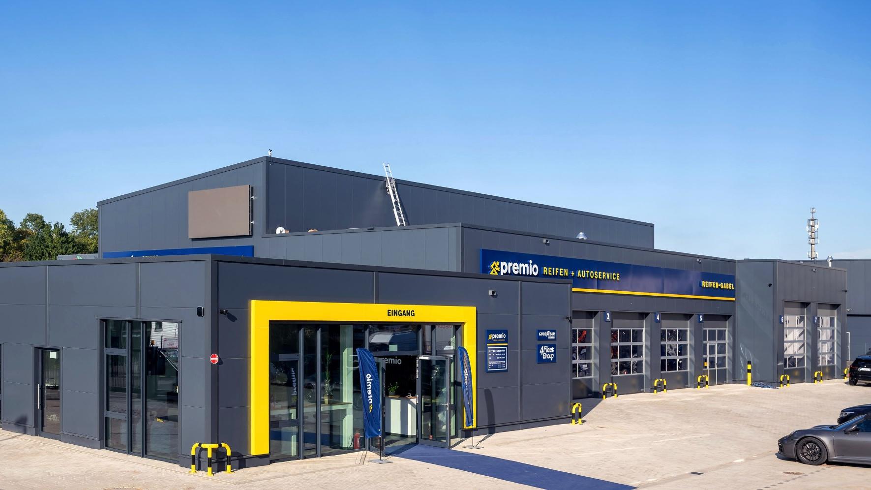 Premio Reifen + Autoservice Reifen Gabel GmbH, Romaneystraße in Köln