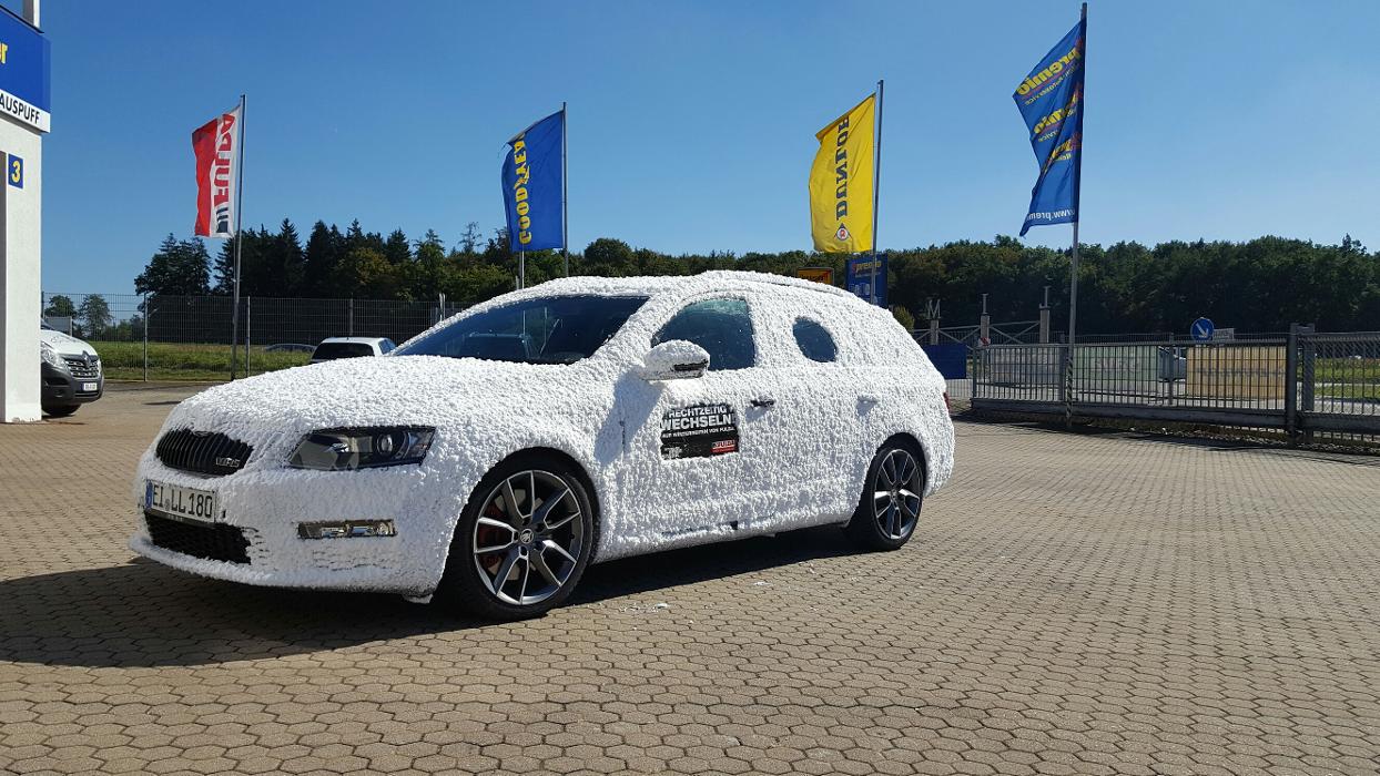 Premio Reifen + Autoservice Reifen Feyrer GmbH, Mühlweg in Denkendorf