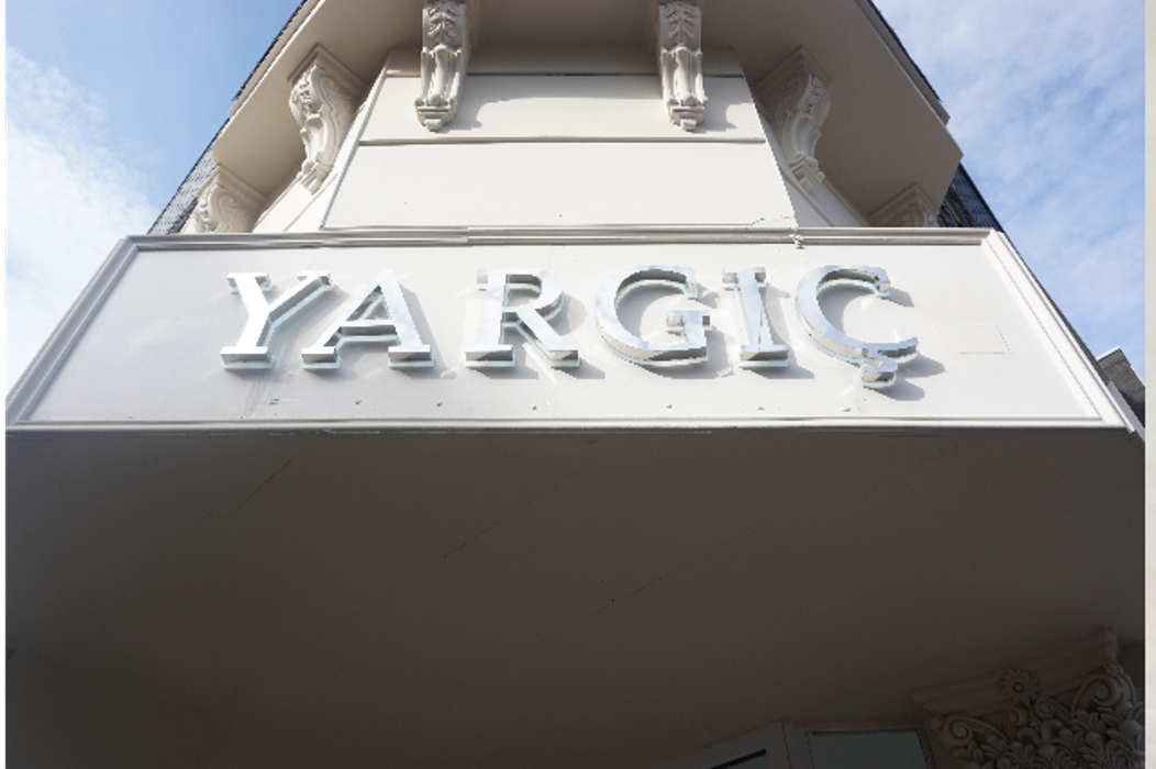 Bild zu YARGIÇ BRIDE in Duisburg Bild zu YARGIÇ BRIDE in Duisburg