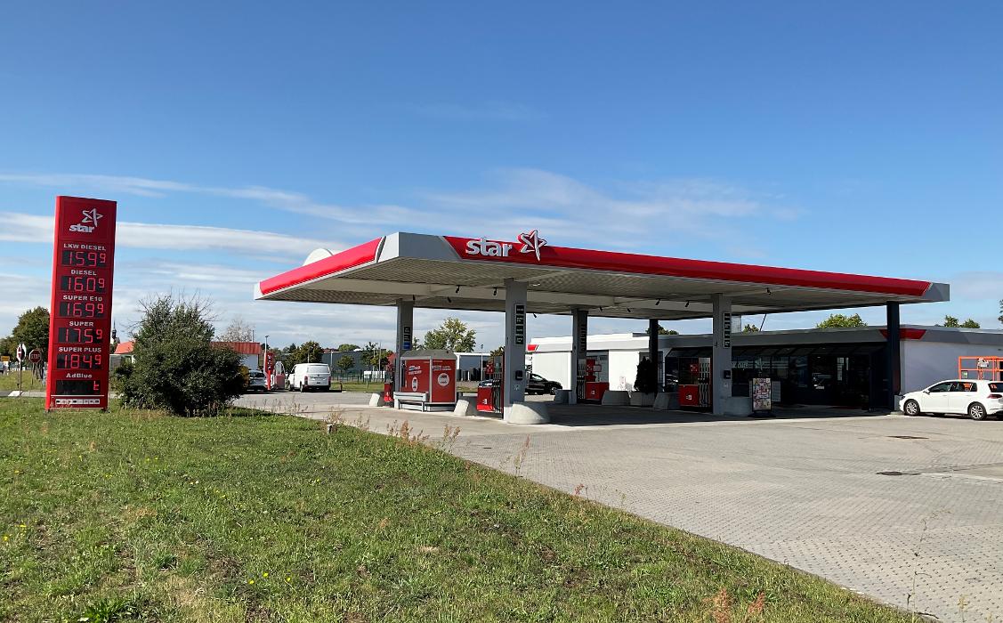 star Tankstelle, Reichsstraße in Mockrehna