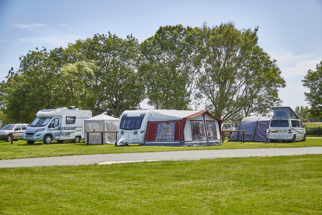 Parkdean Resorts Kessingland Beach Holiday Park Caravans, Lodges & Chalets, Suffolk Lowerstoft 03301 234956