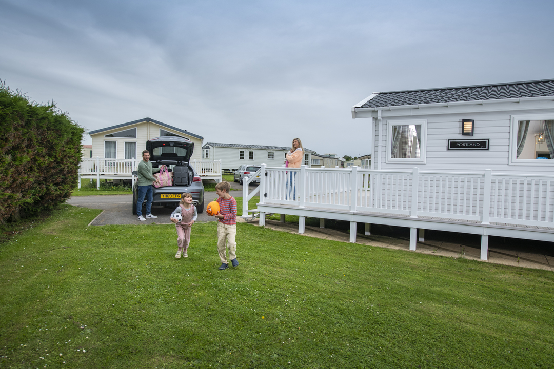 Parkdean Resorts Withernsea Sands Holiday Park, East Yorkshire Withernsea 03301 234965