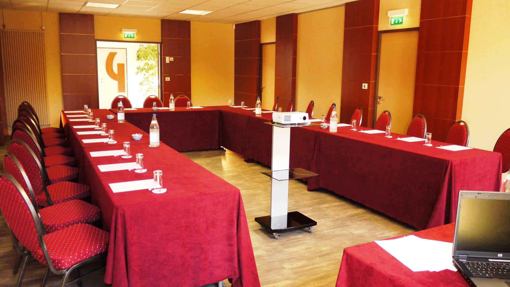 The Originals City, Hôtel Ascotel, Lille Est Grand Stade