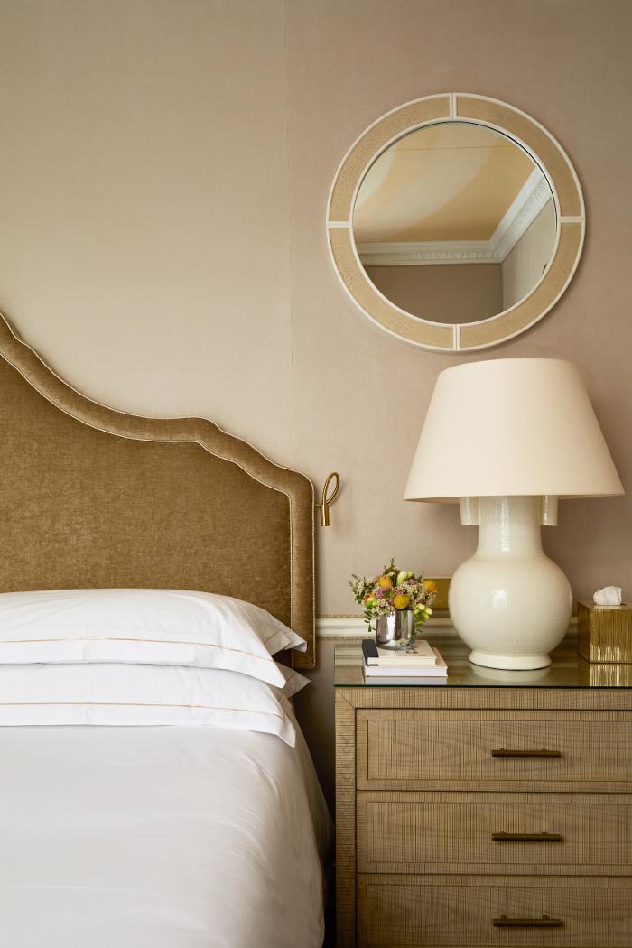 The Victoria & Albert Suite