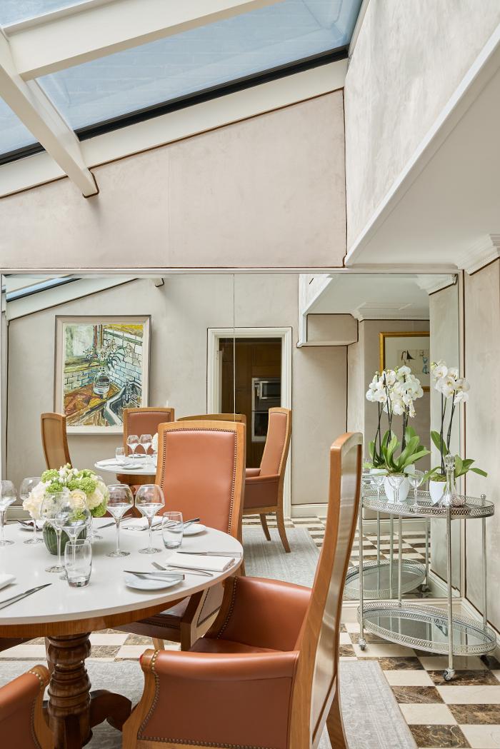 The Montague Guv'nor's Suite