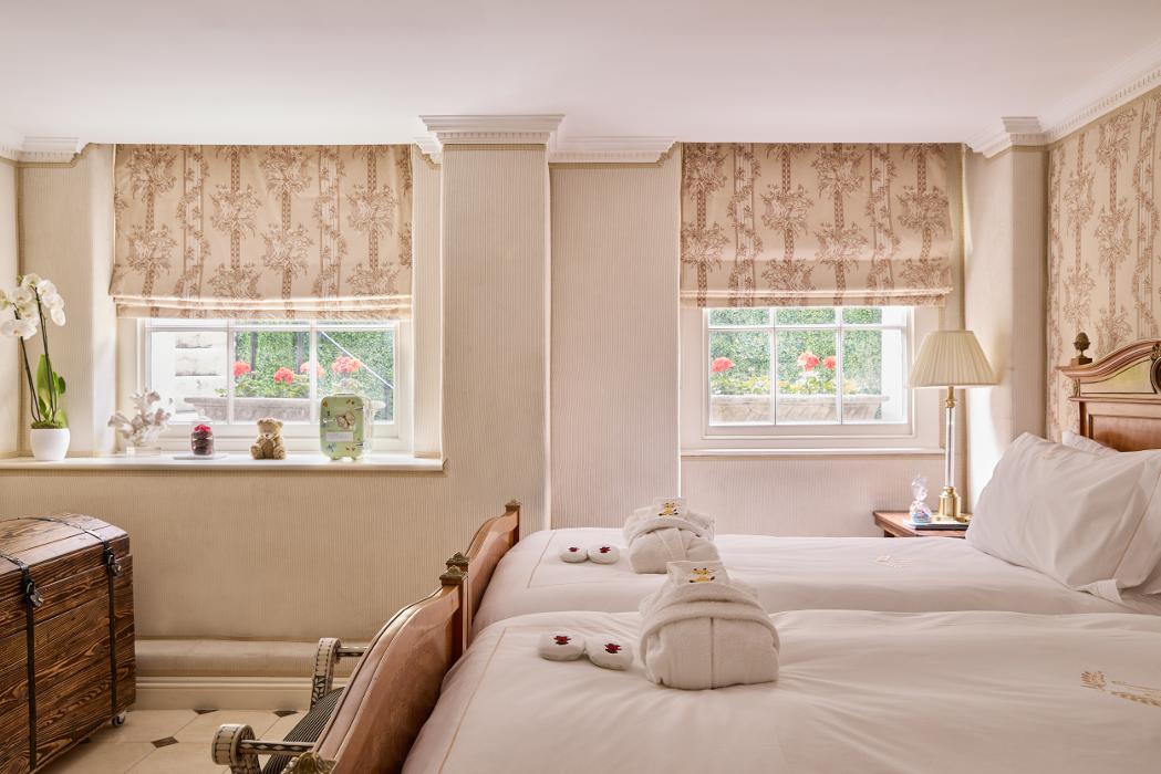 The Montague Guv'nor's Suite