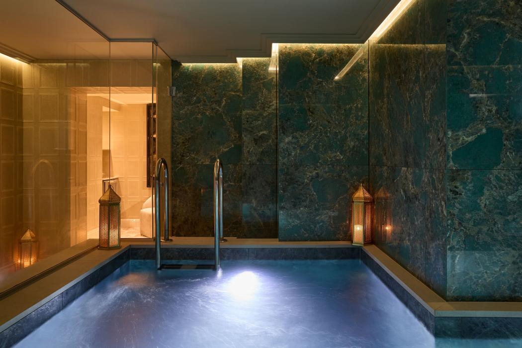 The Milestone spa pool