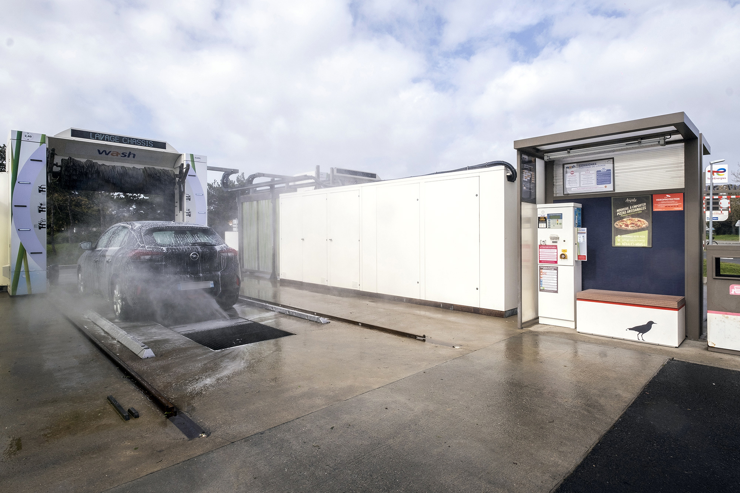 This is a picture representing NF079948 (FUELING) - RELAIS VILLENEUVE LES SALINES This is a picture representing NF079948 (FUELING) - RELAIS VILLENEUVE LES SALINES