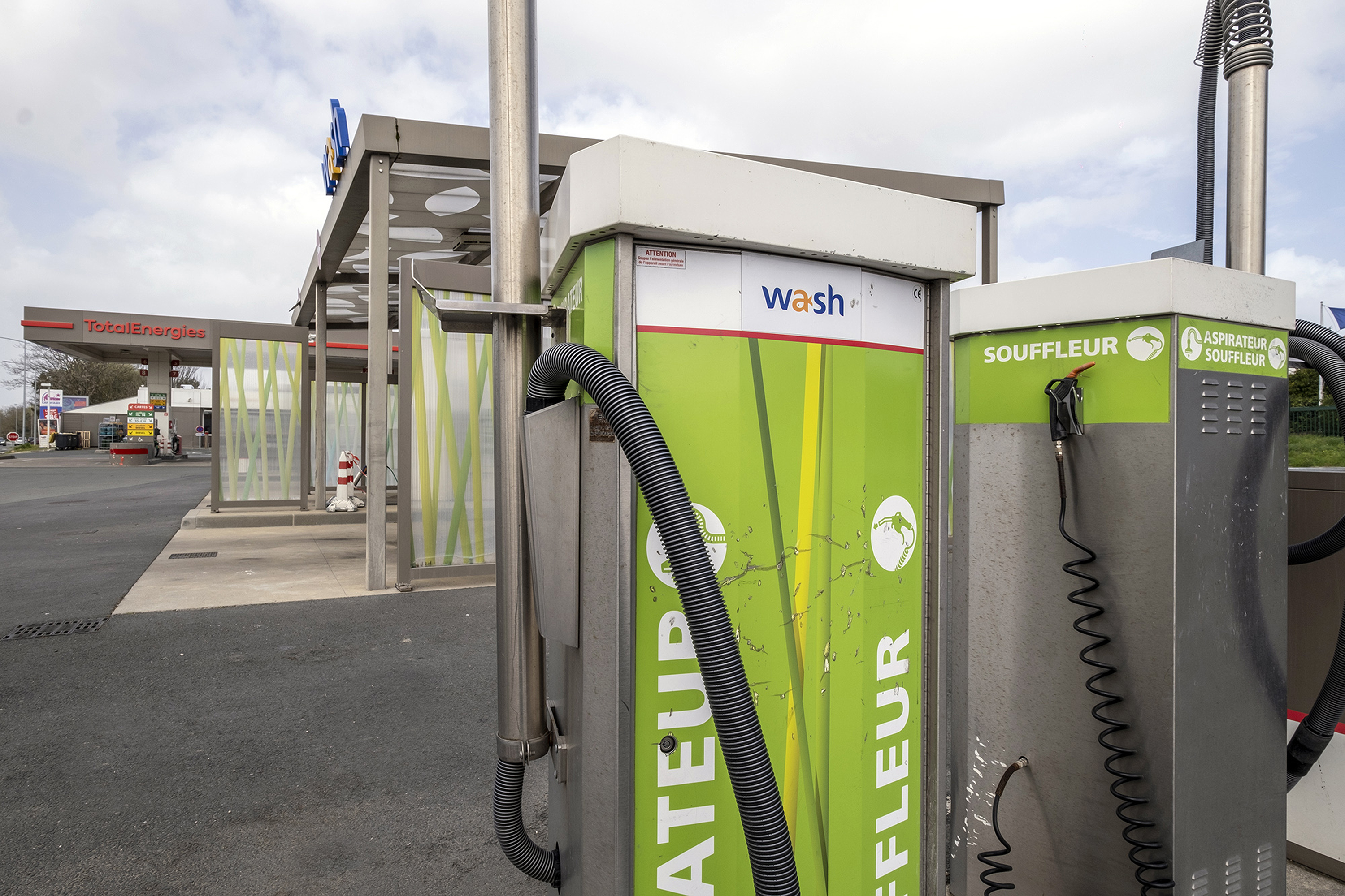 This is a picture representing NF079948 (FUELING) - RELAIS VILLENEUVE LES SALINES This is a picture representing NF079948 (FUELING) - RELAIS VILLENEUVE LES SALINES