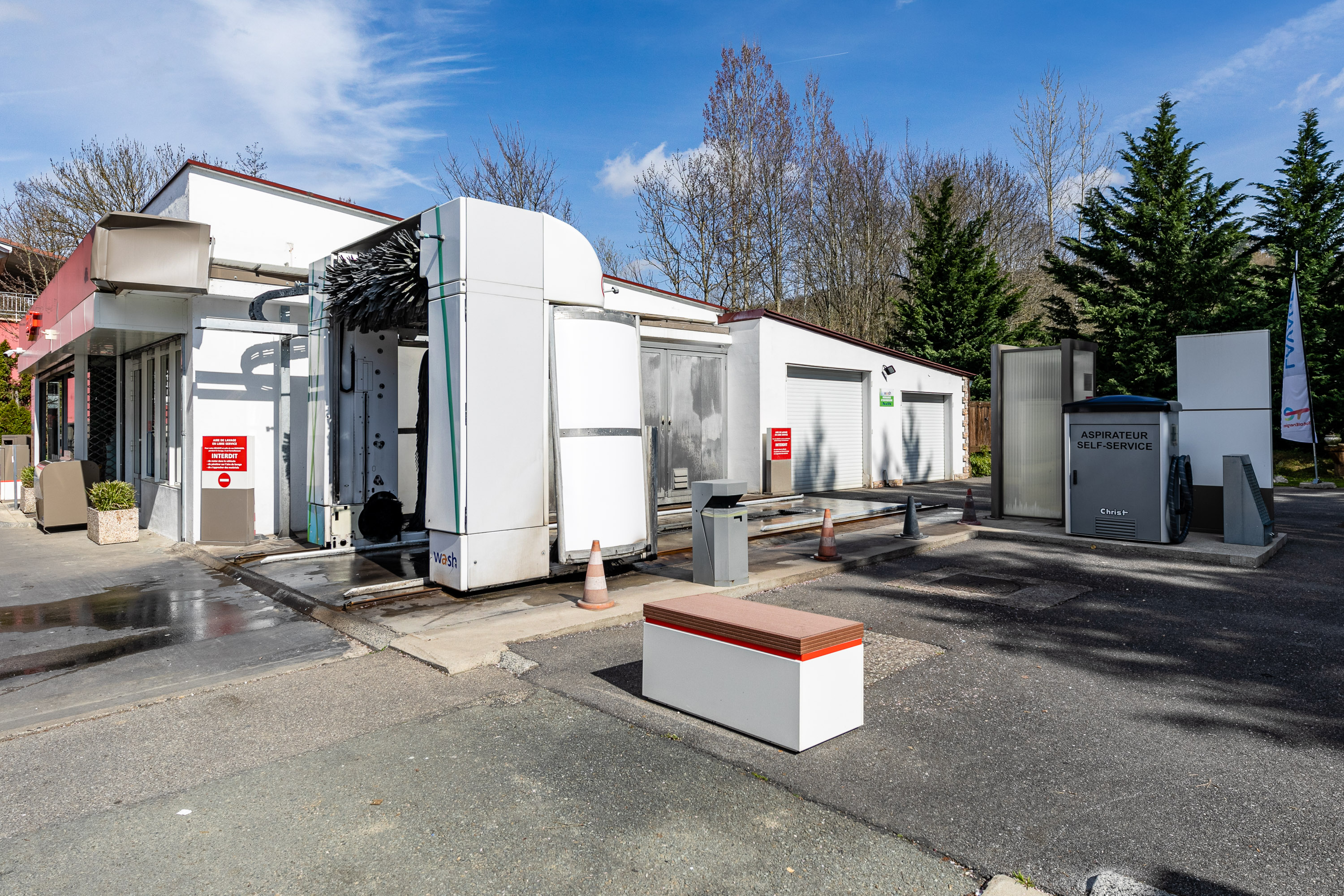 This is a picture representing NF003608 (FUELING) - ETS KUENTZ BIX