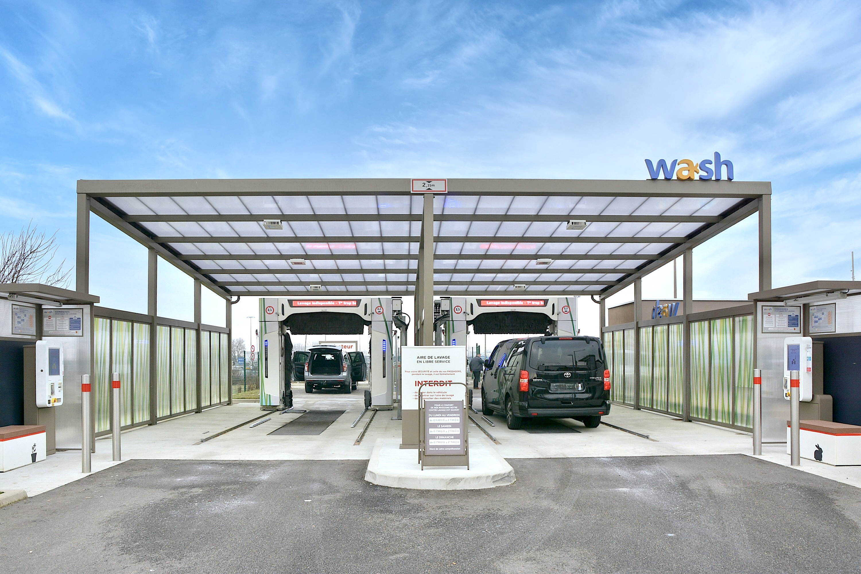 This is a picture representing NF059710 (FUELING) - REL.LYON - ST EXUPERY