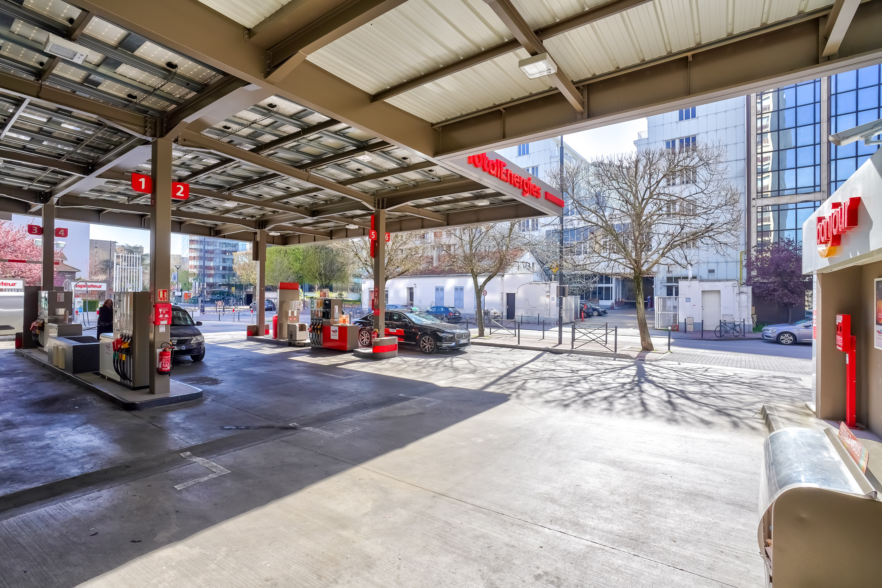 This is a picture representing NF059725 (FUELING) - RELAIS DU PLATEAU This is a picture representing NF059725 (FUELING) - RELAIS DU PLATEAU