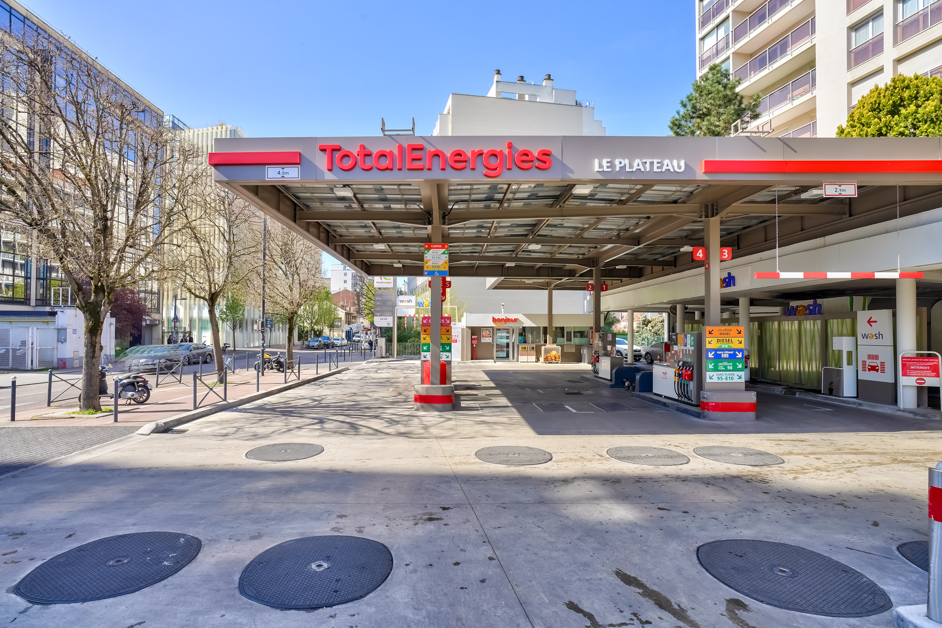 This is a picture representing NF059725 (FUELING) - RELAIS DU PLATEAU This is a picture representing NF059725 (FUELING) - RELAIS DU PLATEAU