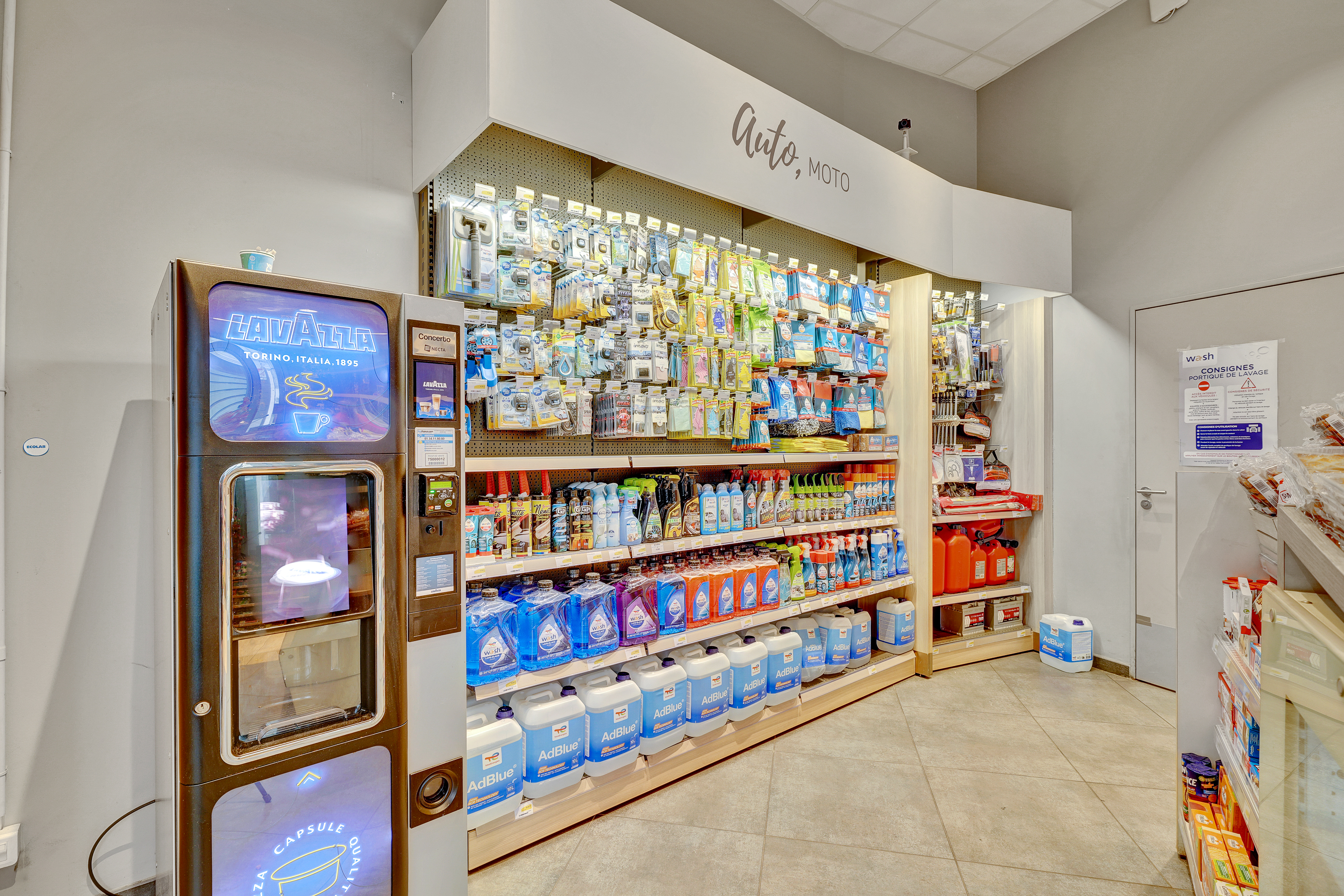 This is a picture representing NF078062 (FUELING) - RELAIS DU PERIPH. INTERIEUR