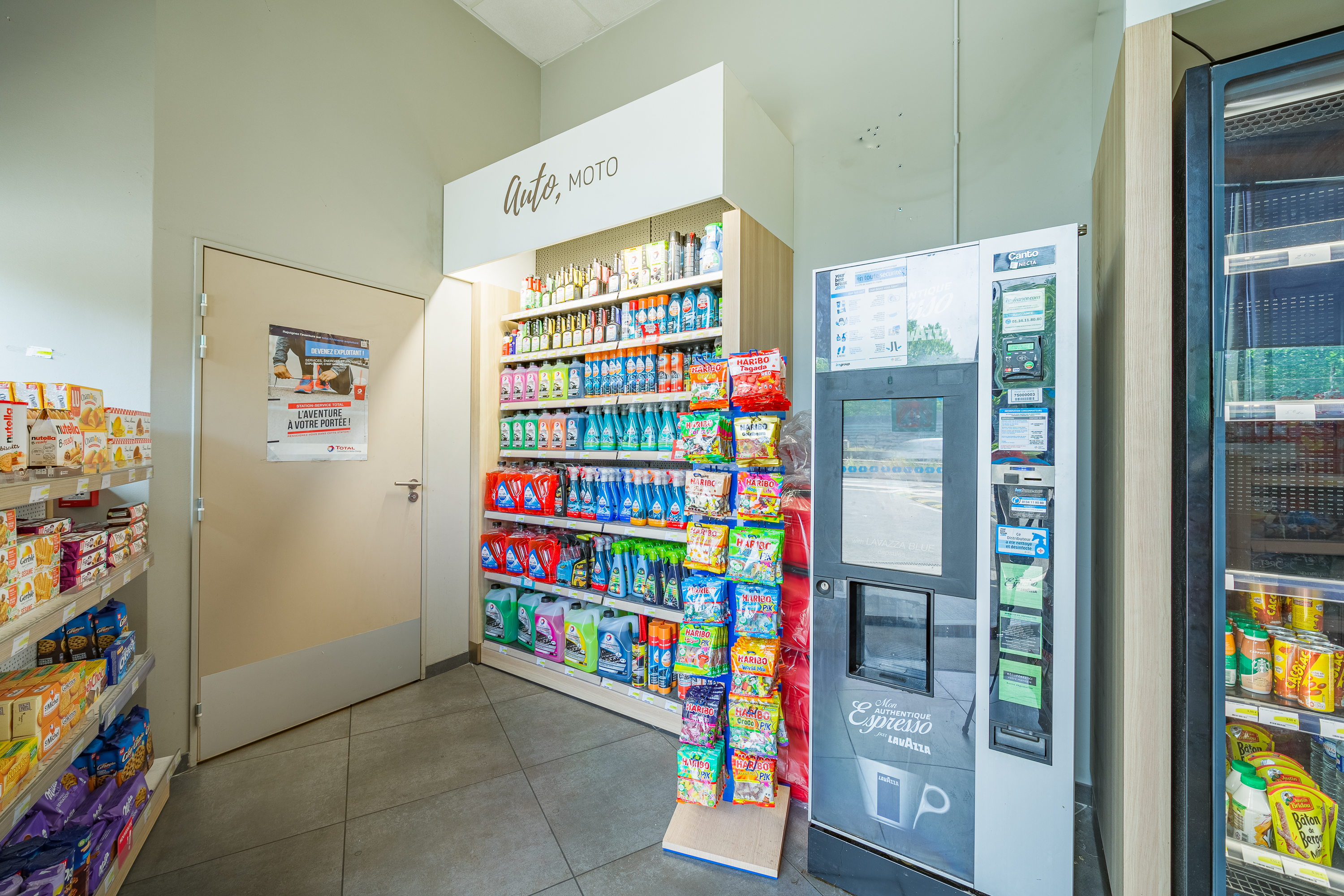 This is a picture representing NF078061 (FUELING) - RELAIS DU PERIPH. EXTERIEUR