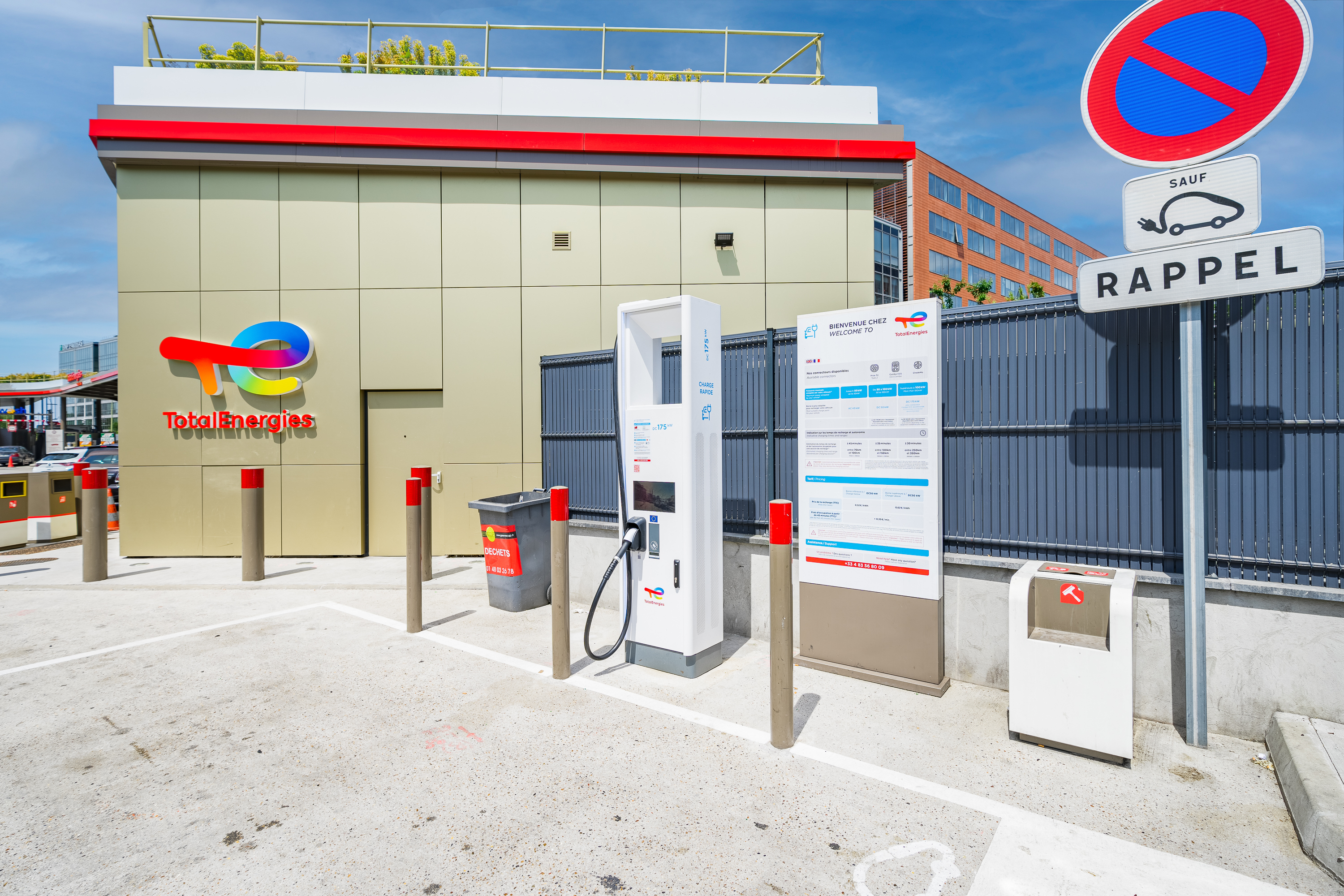 This is a picture representing NF078061 (FUELING) - RELAIS DU PERIPH. EXTERIEUR
