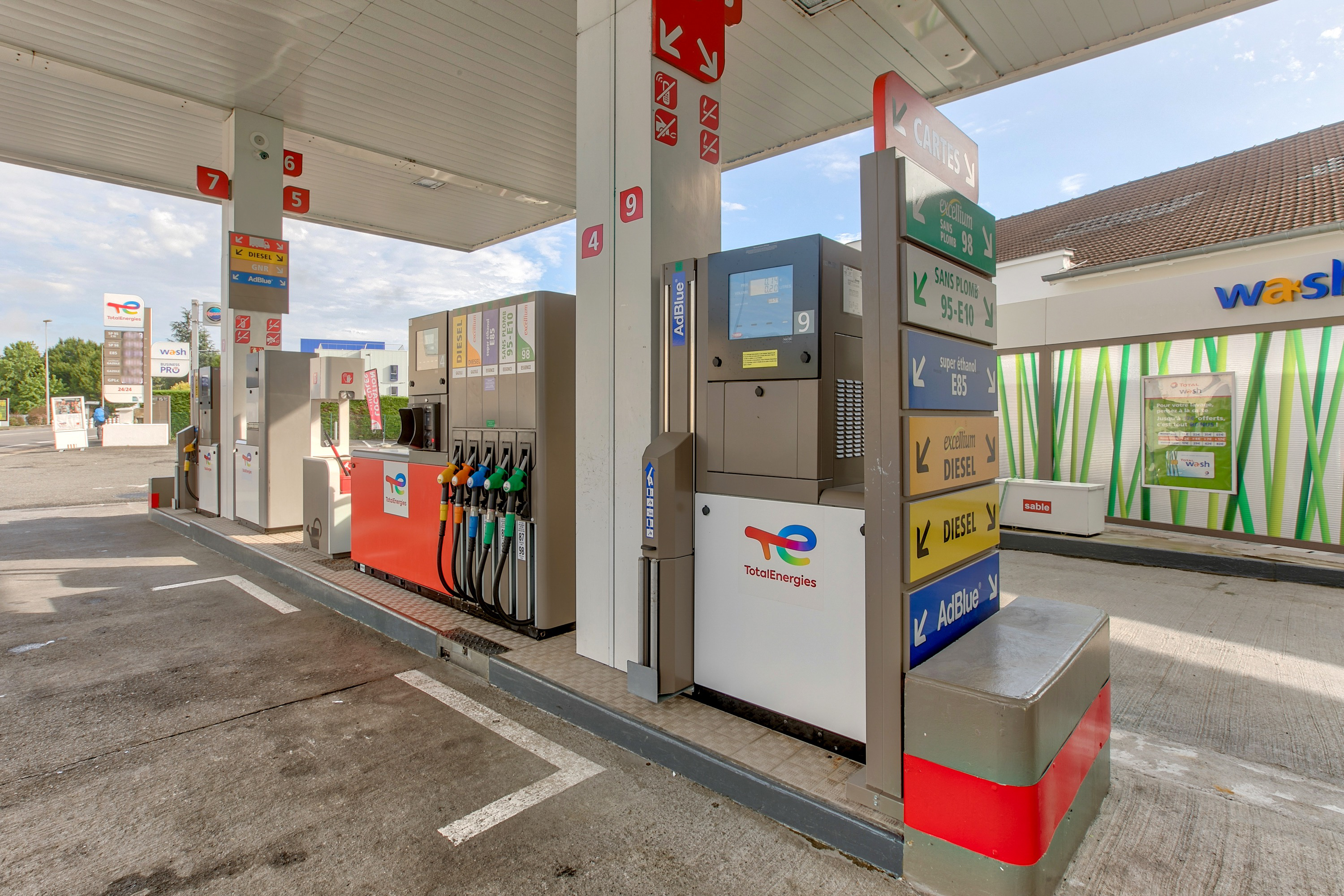 This is a picture representing NF001334 (FUELING) - SARL EXPL DES ETS GUIRAUD ET FILS