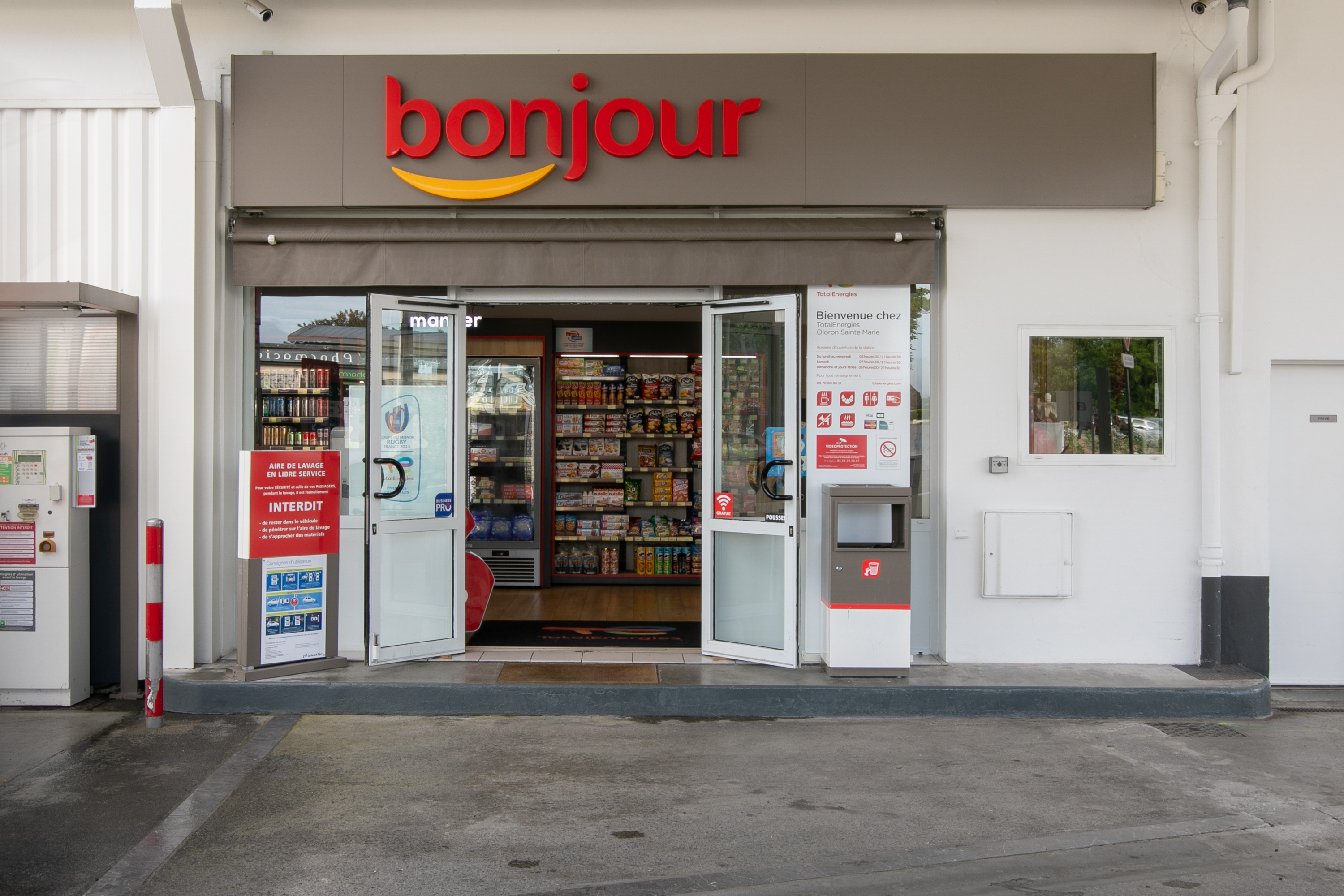 This is a picture representing NF001334 (FUELING) - SARL EXPL DES ETS GUIRAUD ET FILS