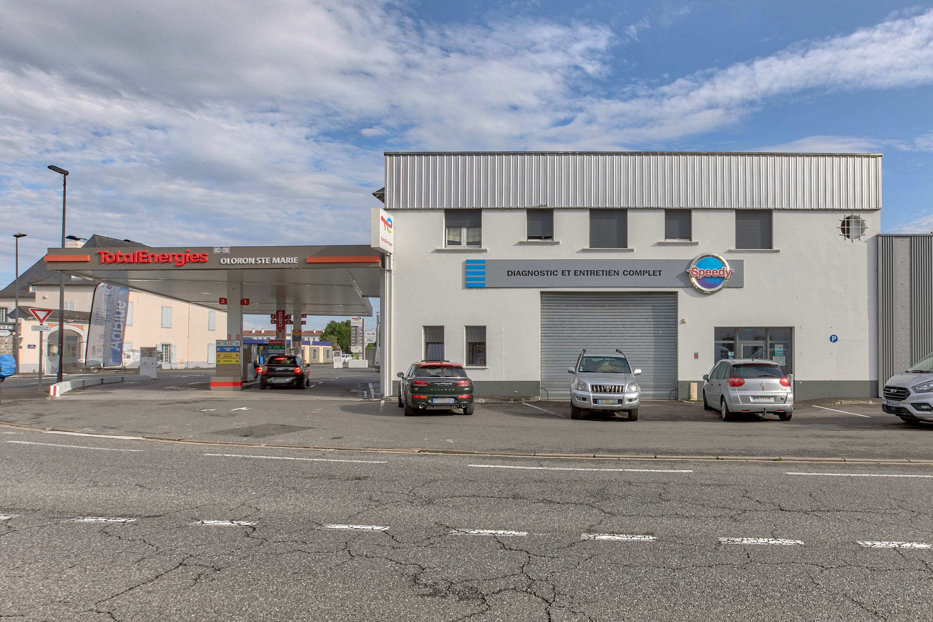 This is a picture representing NF001334 (FUELING) - SARL EXPL DES ETS GUIRAUD ET FILS