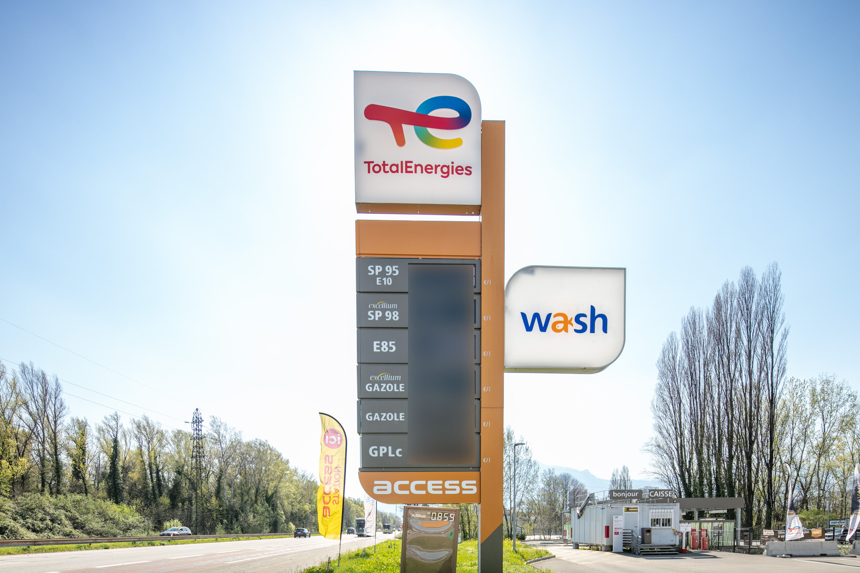 This is a picture representing NF080089 (FUELING) - LA TRONCHE This is a picture representing NF080089 (FUELING) - LA TRONCHE