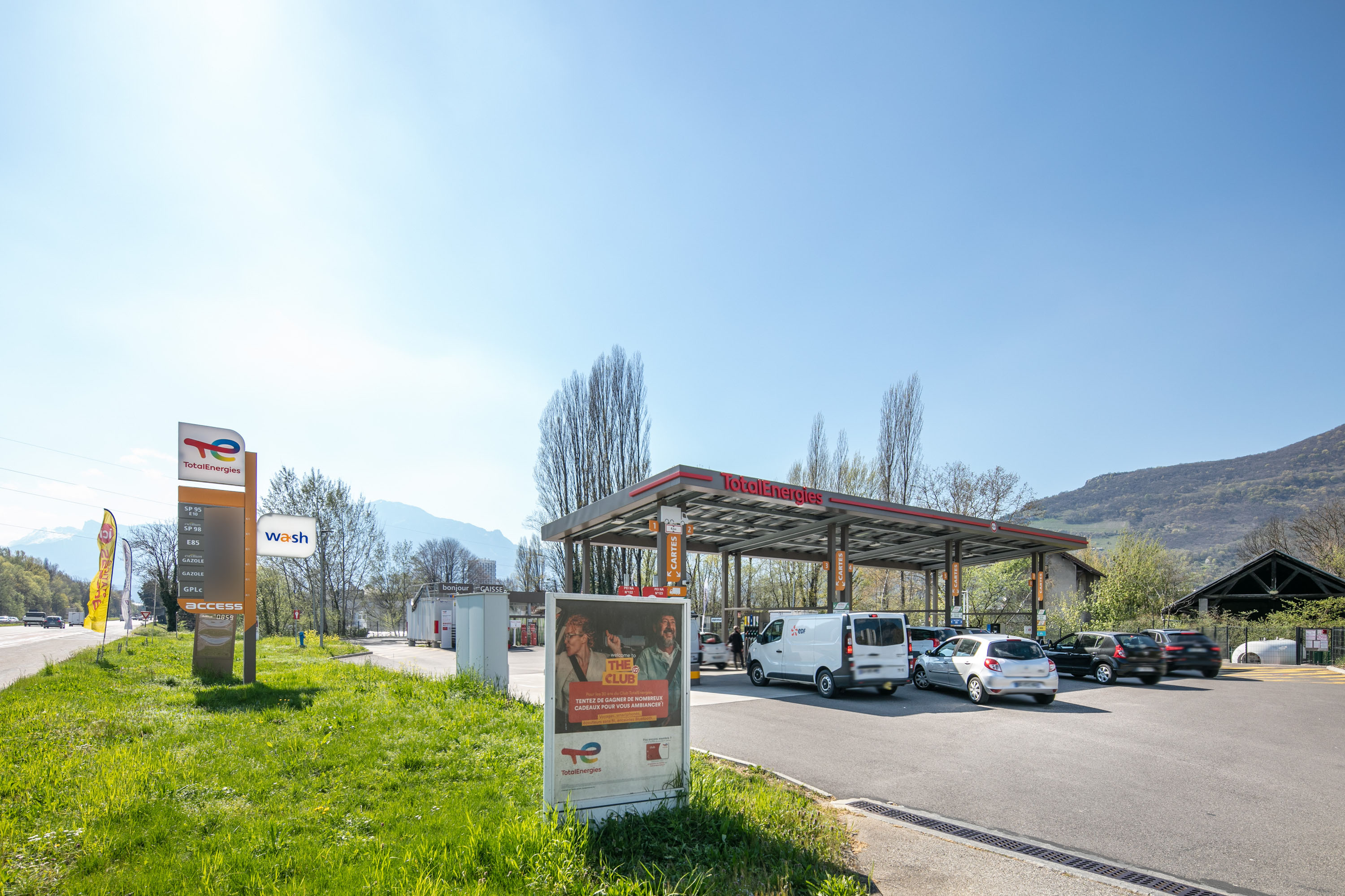 This is a picture representing NF080089 (FUELING) - LA TRONCHE This is a picture representing NF080089 (FUELING) - LA TRONCHE