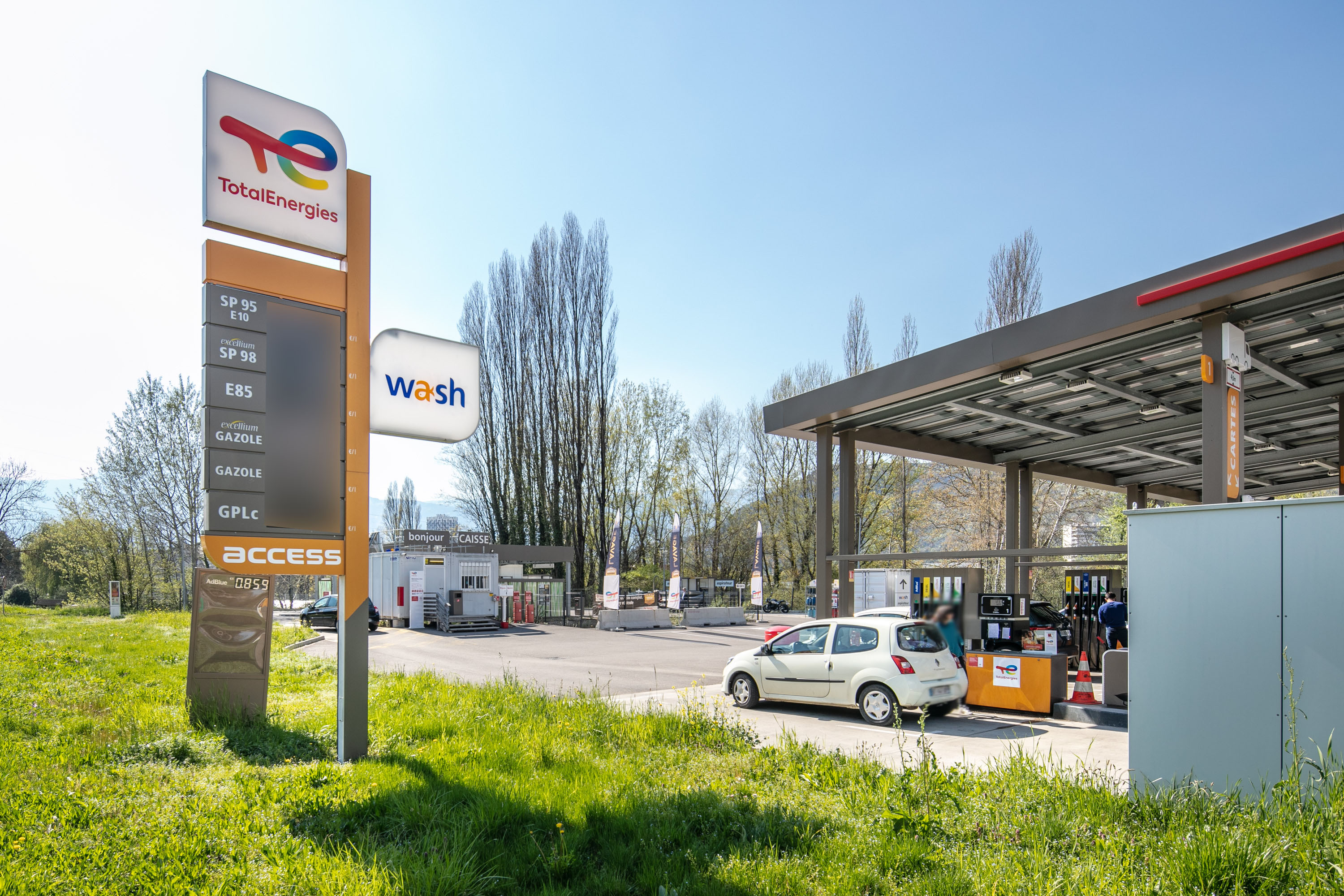This is a picture representing NF080089 (FUELING) - LA TRONCHE This is a picture representing NF080089 (FUELING) - LA TRONCHE