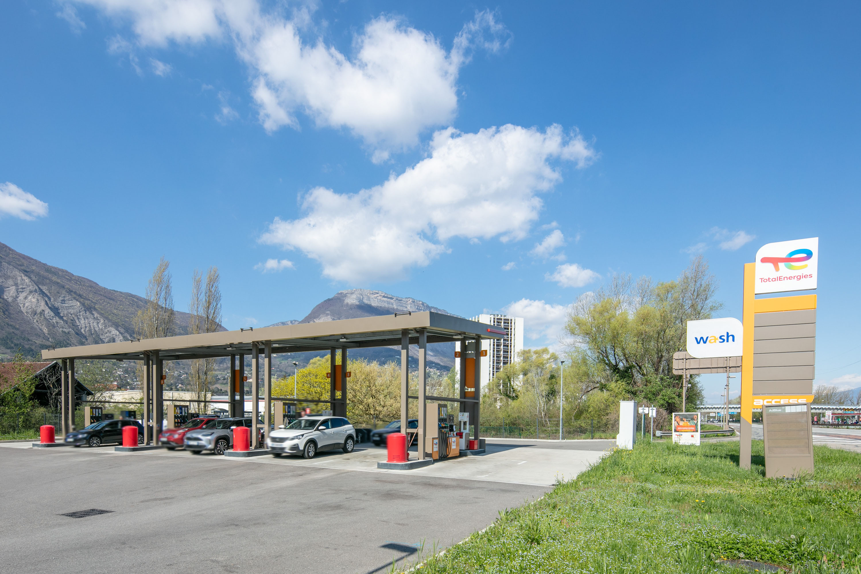 This is a picture representing NF080089 (FUELING) - LA TRONCHE This is a picture representing NF080089 (FUELING) - LA TRONCHE