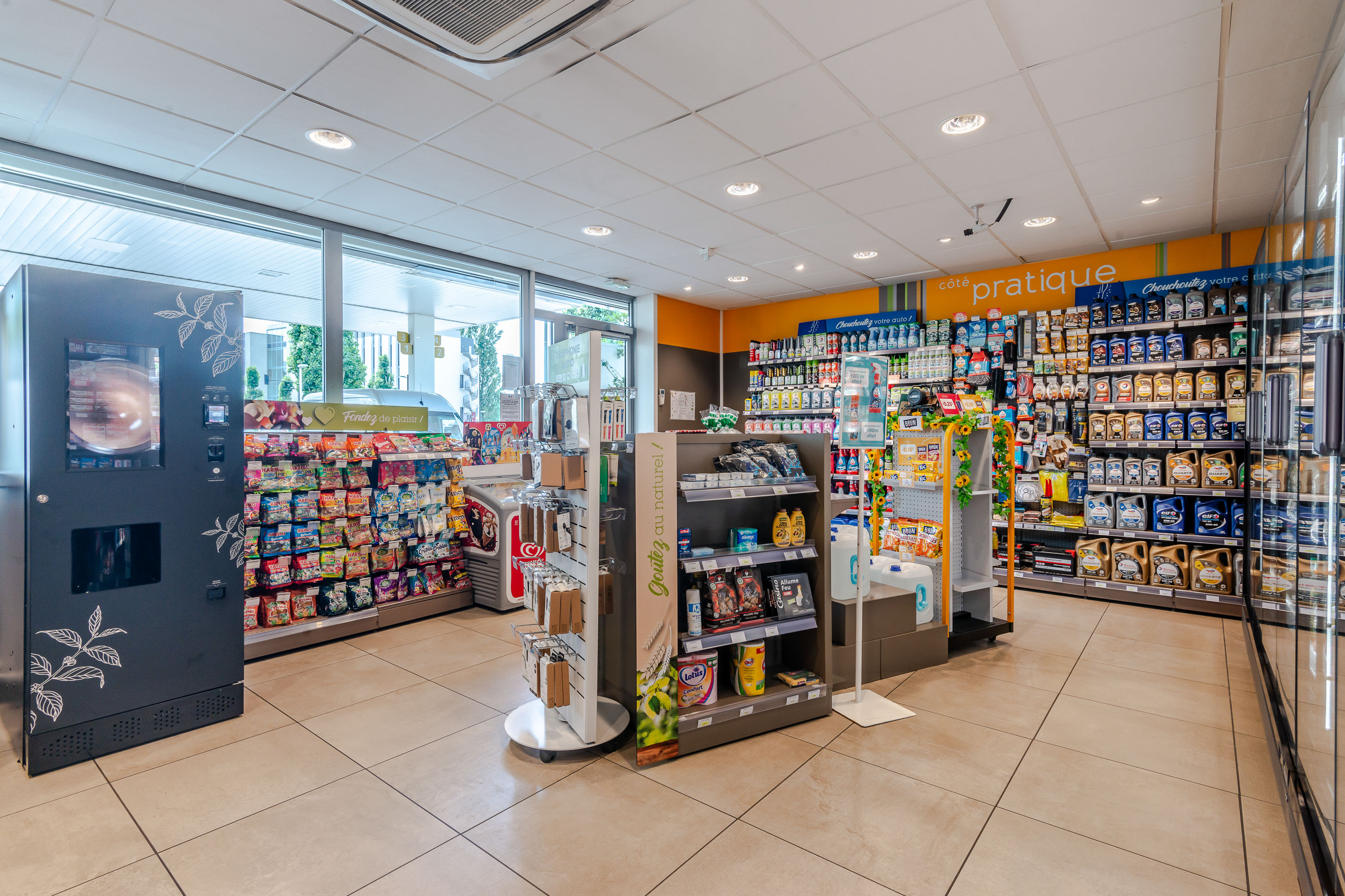 This is a picture representing NF059015 (FUELING) - RELAIS LES ALLUEGES