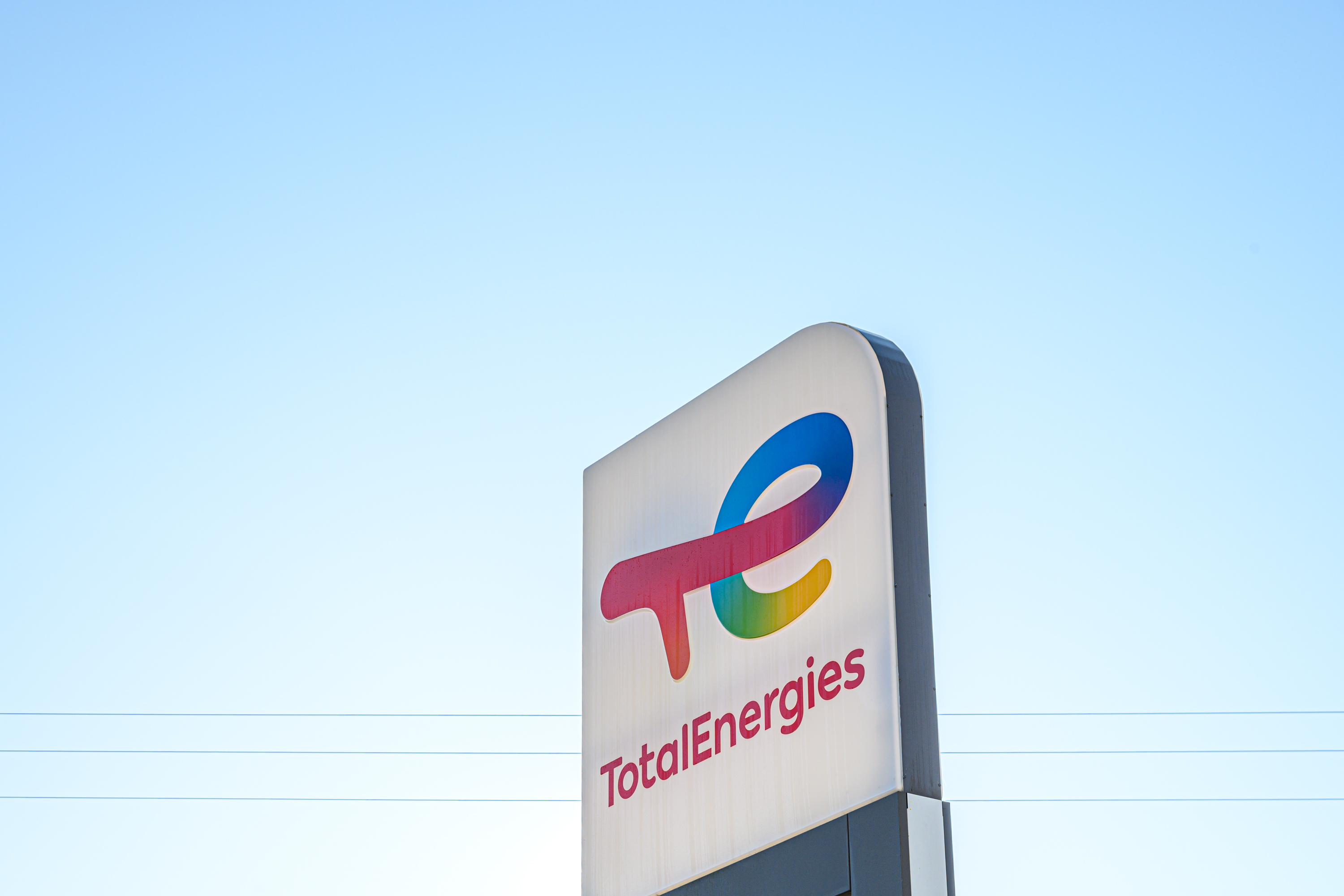 This is a picture representing NF042589 (FUELING) - RELAIS GUIDEL SUD