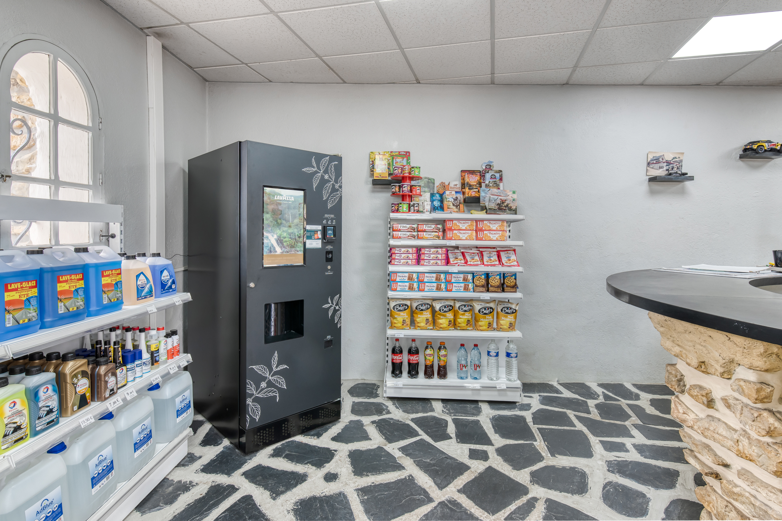 This is a picture representing NF043871 (FUELING) - SARL EMA