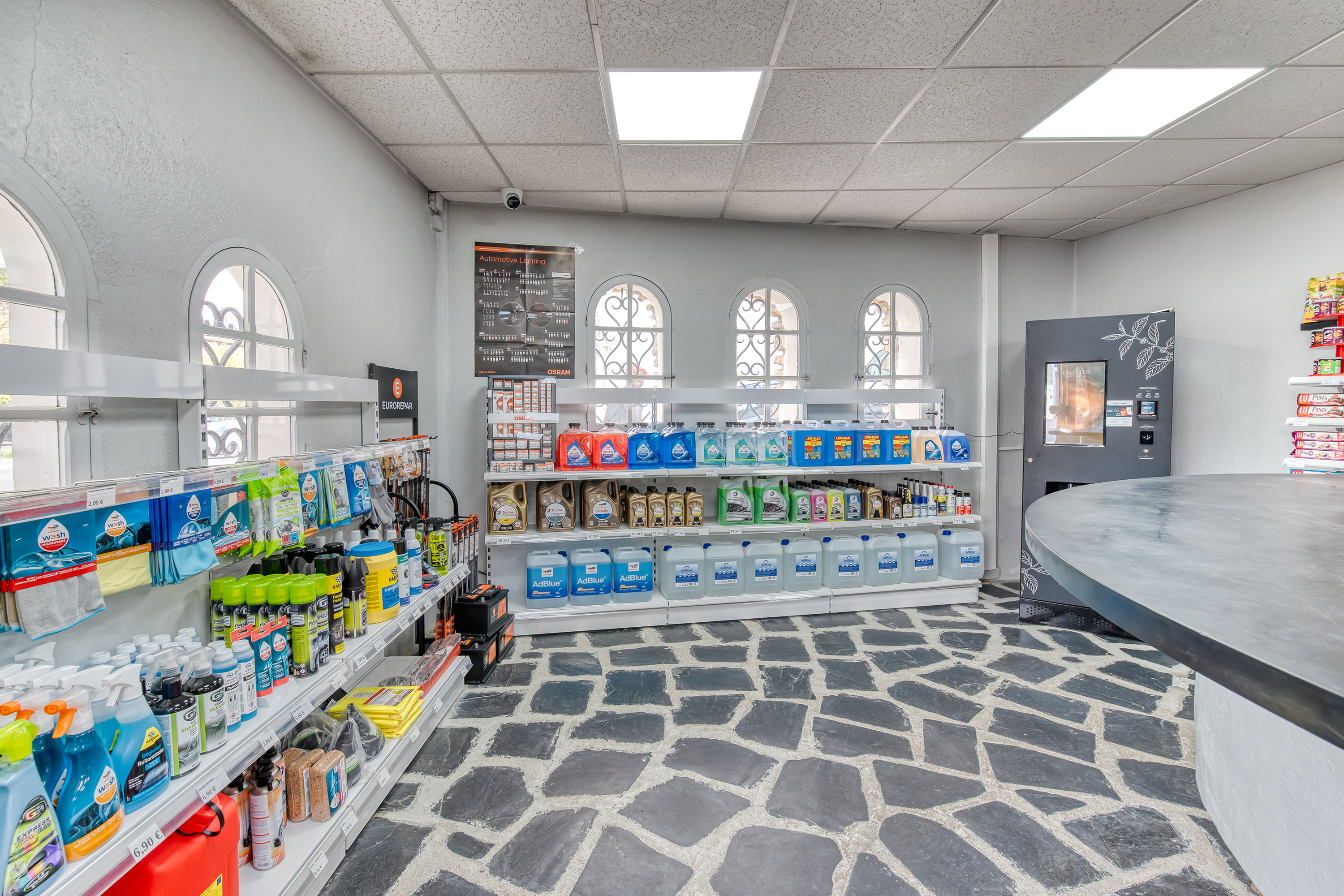 This is a picture representing NF043871 (FUELING) - SARL EMA