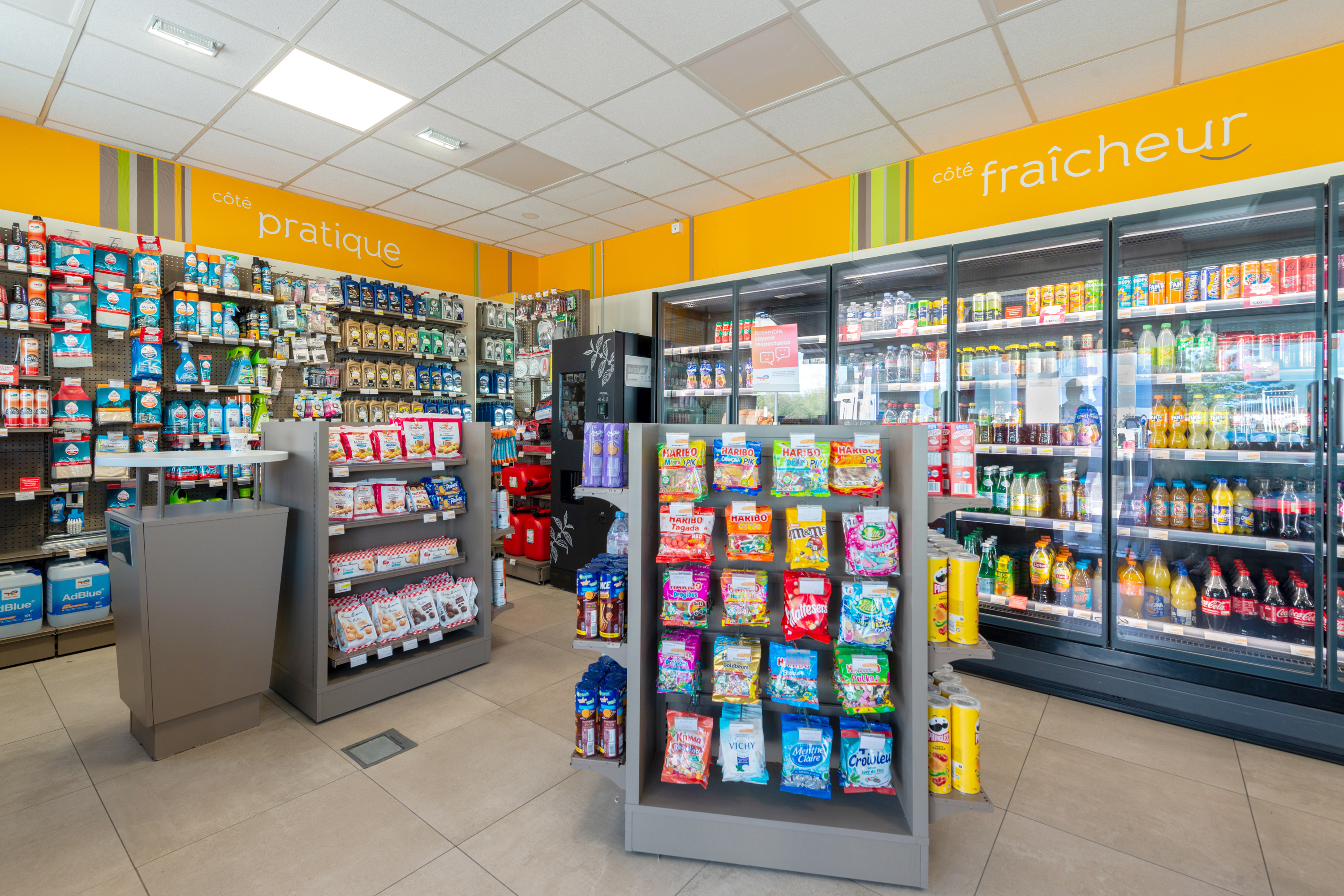 This is a picture representing NF042594 (FUELING) - RELAIS DE CHEVIRE This is a picture representing NF042594 (FUELING) - RELAIS DE CHEVIRE