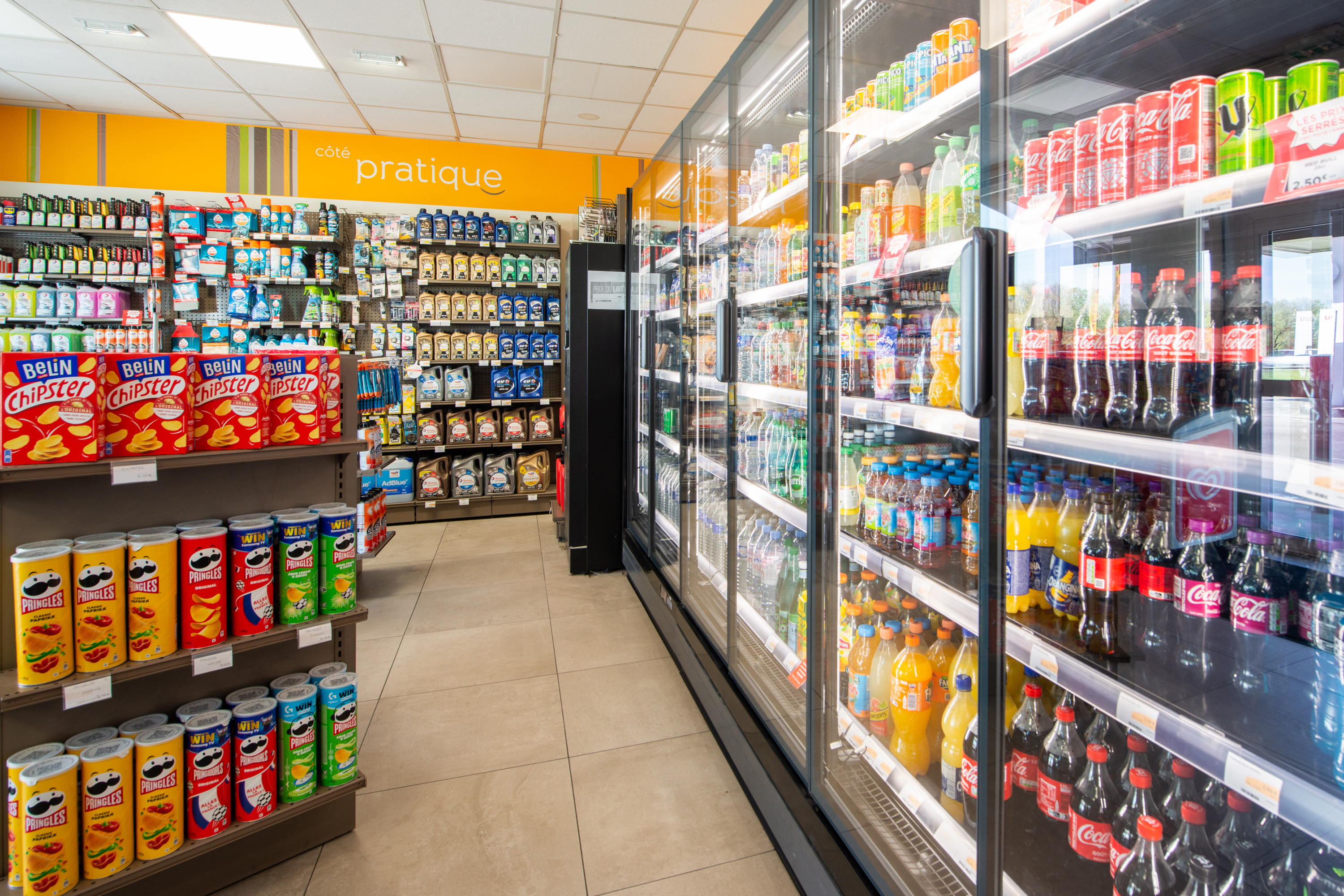 This is a picture representing NF042594 (FUELING) - RELAIS DE CHEVIRE