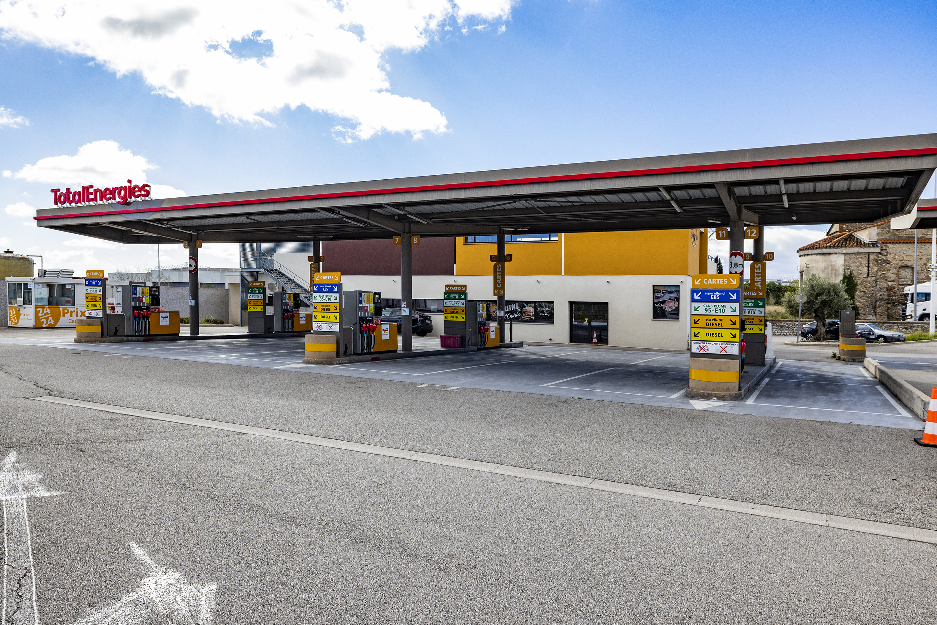 This is a picture representing NF080078 (FUELING) - CATALOGNE CARBURANTS SUD VL This is a picture representing NF080078 (FUELING) - CATALOGNE CARBURANTS SUD VL