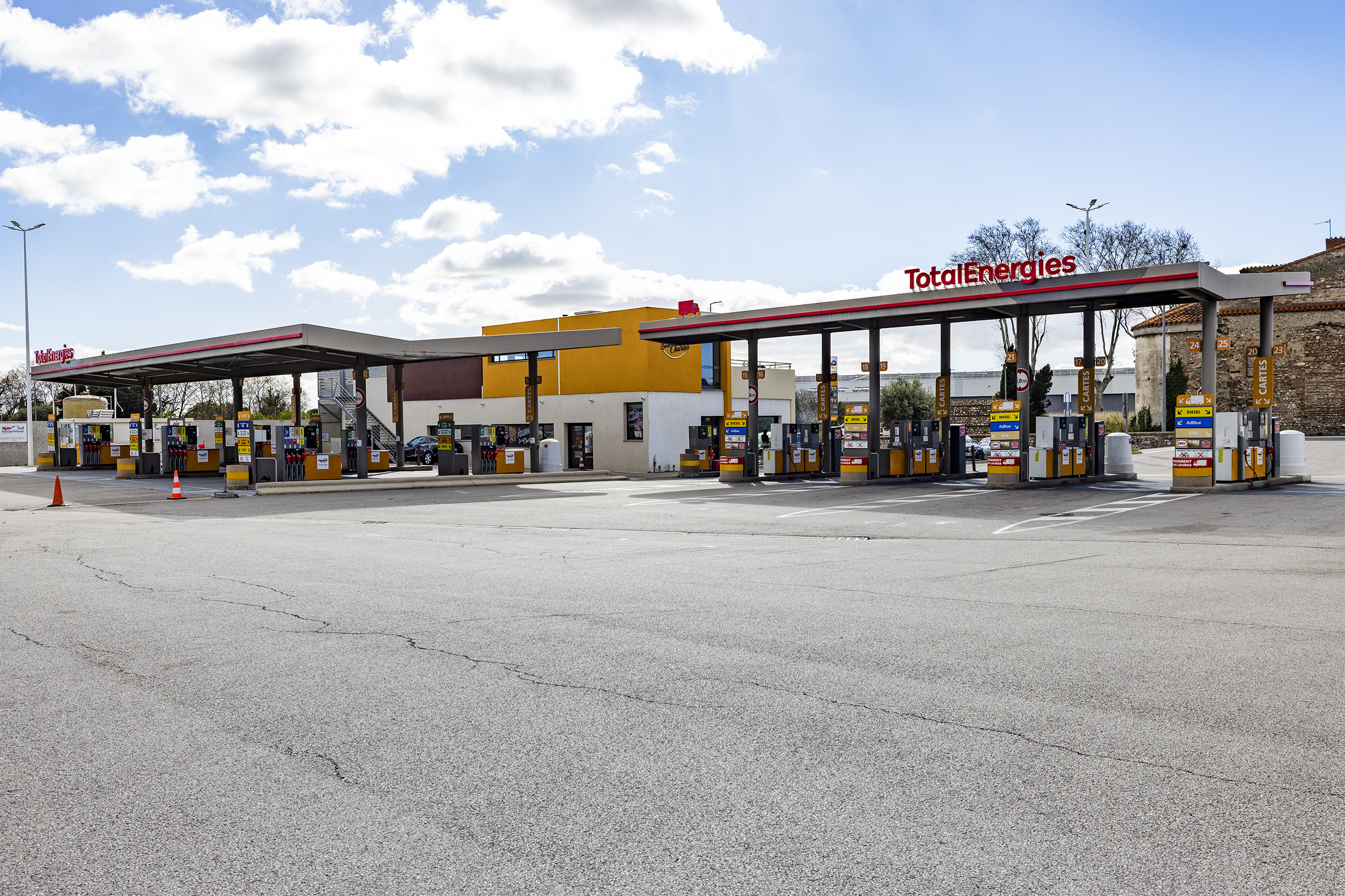 This is a picture representing NF080078 (FUELING) - CATALOGNE CARBURANTS SUD VL This is a picture representing NF080078 (FUELING) - CATALOGNE CARBURANTS SUD VL
