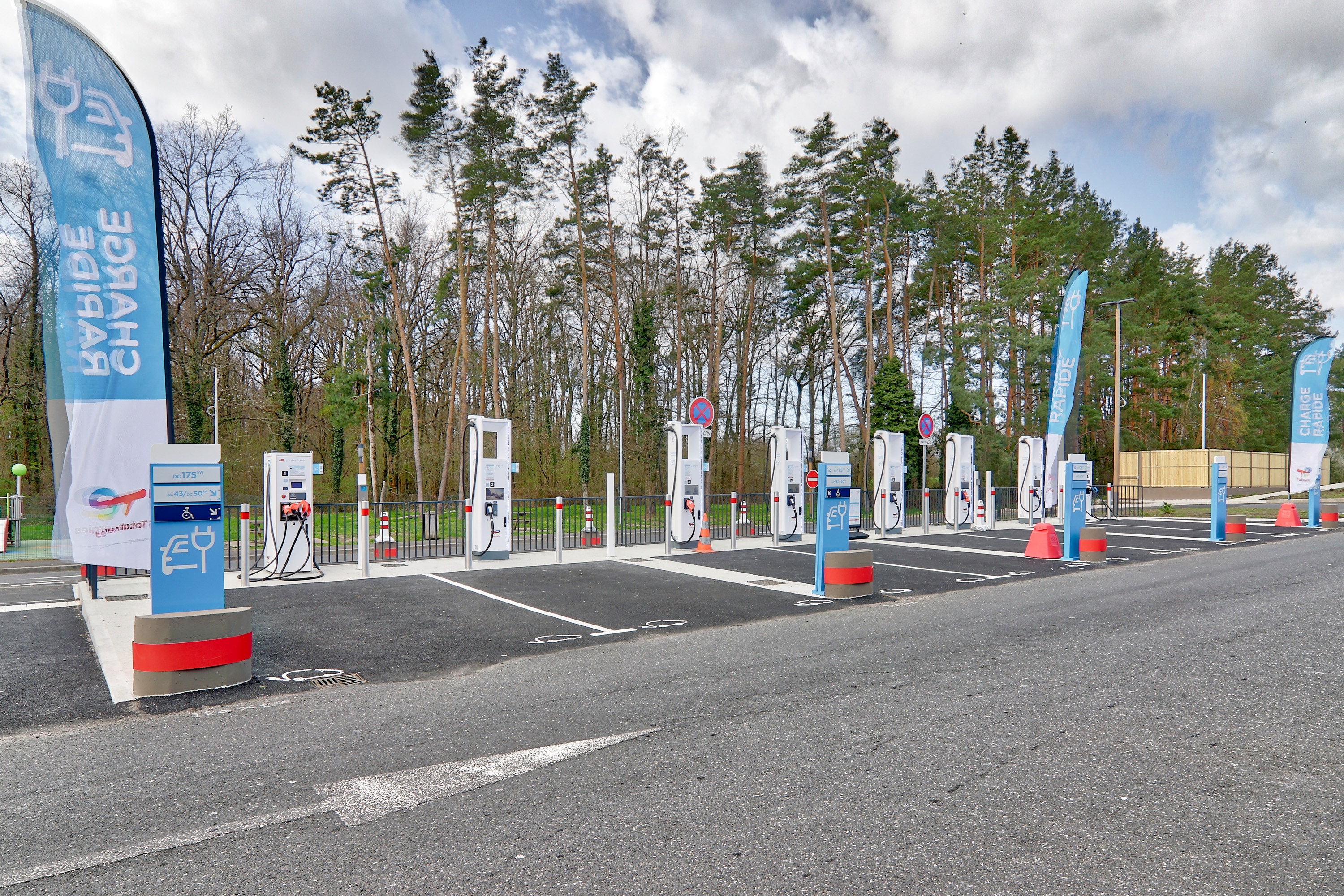 This is a picture representing NF059748 (FUELING) - REL.LIMAGNE SUD