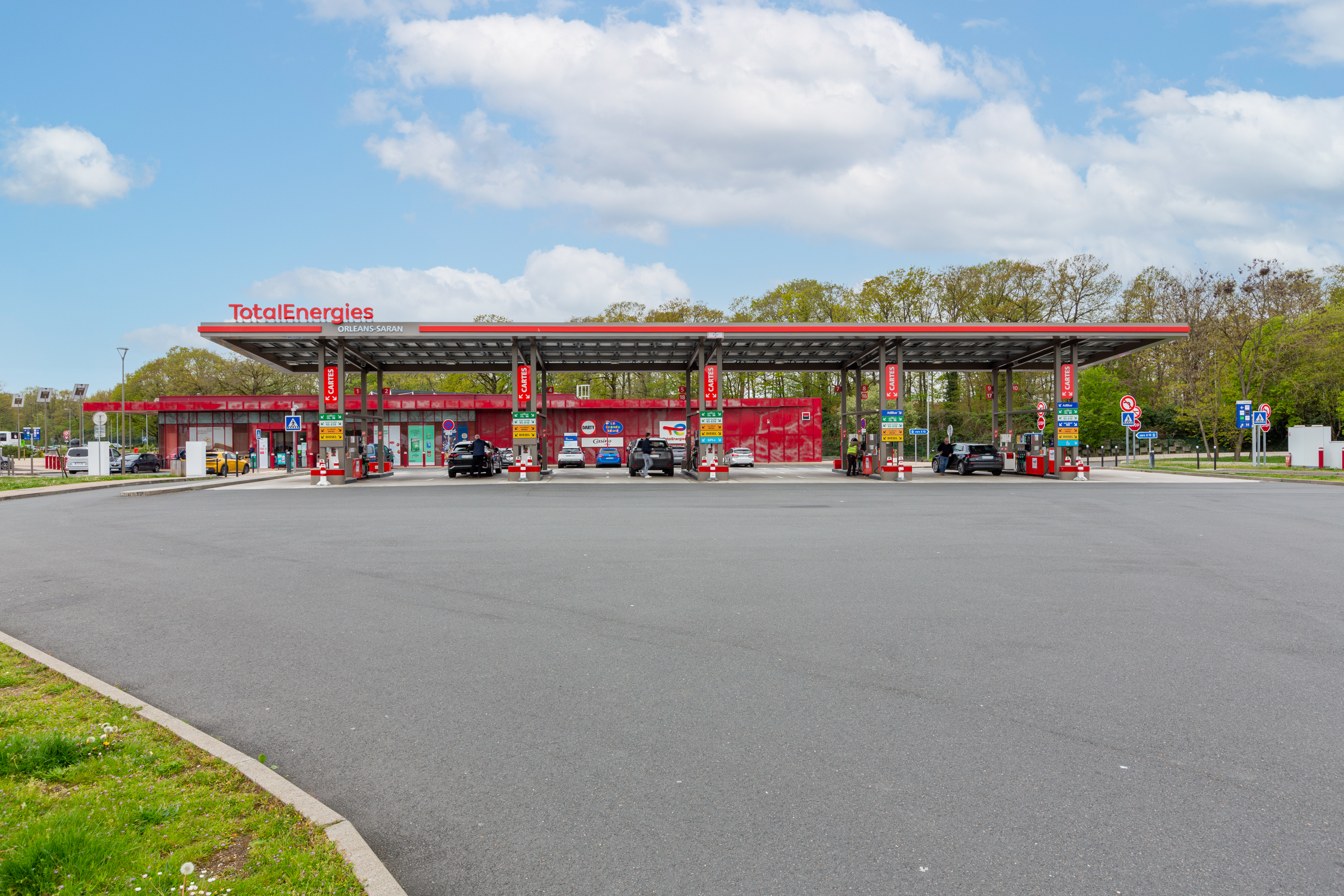 This is a picture representing NF059671 (FUELING) - REL.ORLEANS SARAN