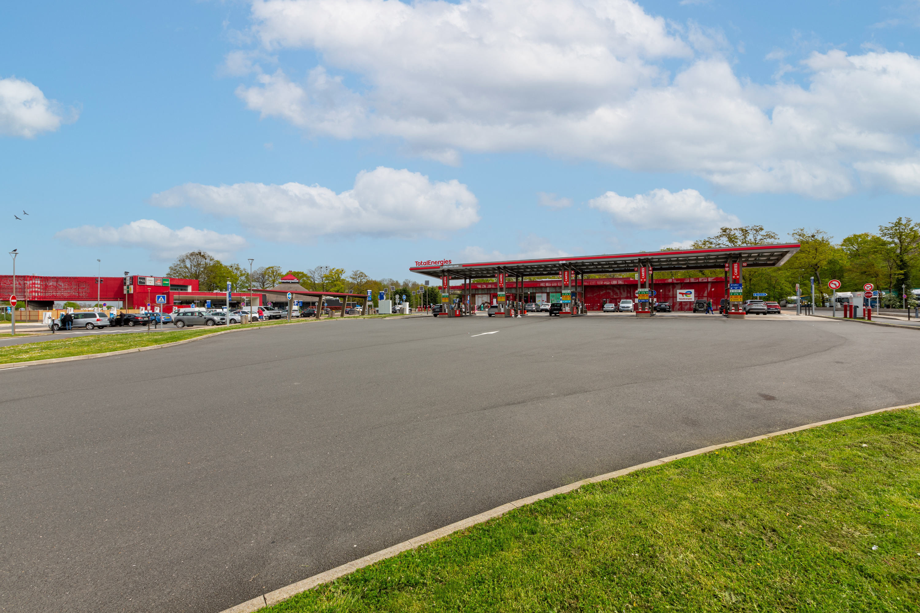 This is a picture representing NF059671 (FUELING) - REL.ORLEANS SARAN