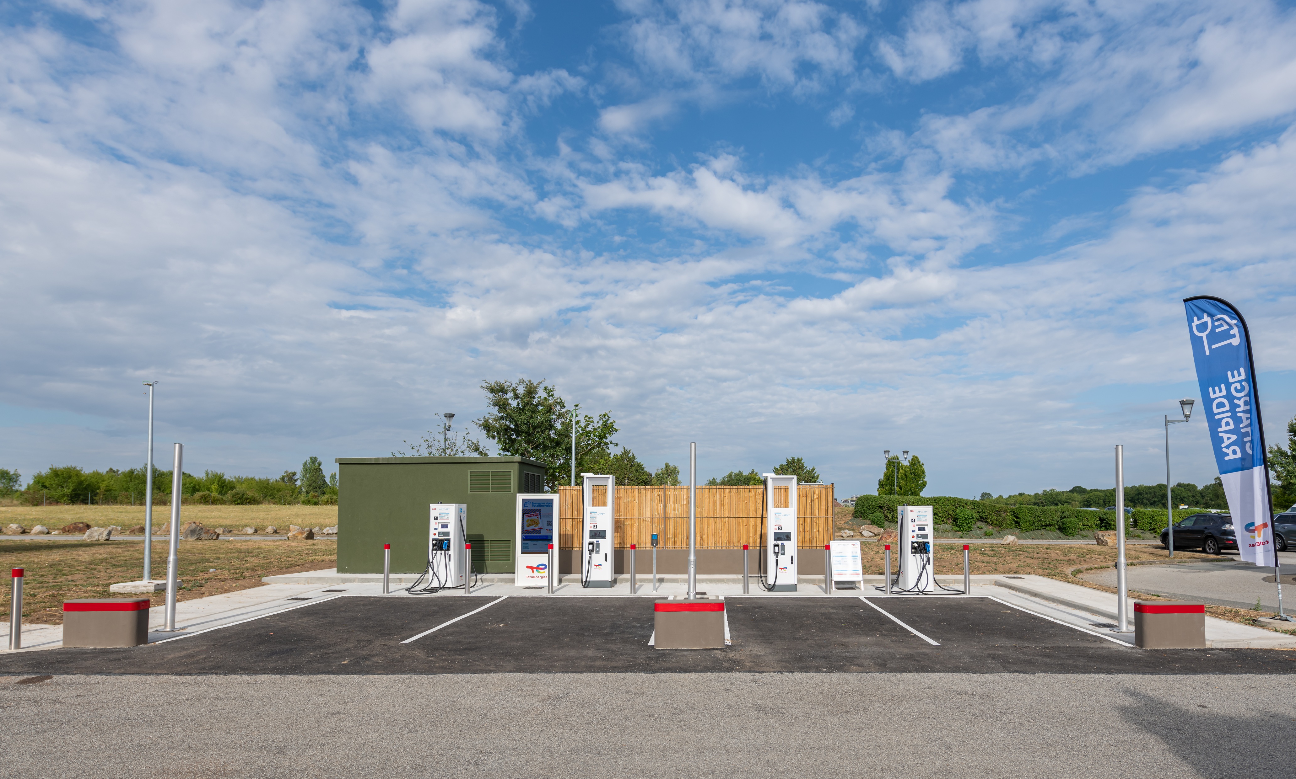 This is a picture representing NF078556 (FUELING) - REL.LA DENTELLE D'ALENCON