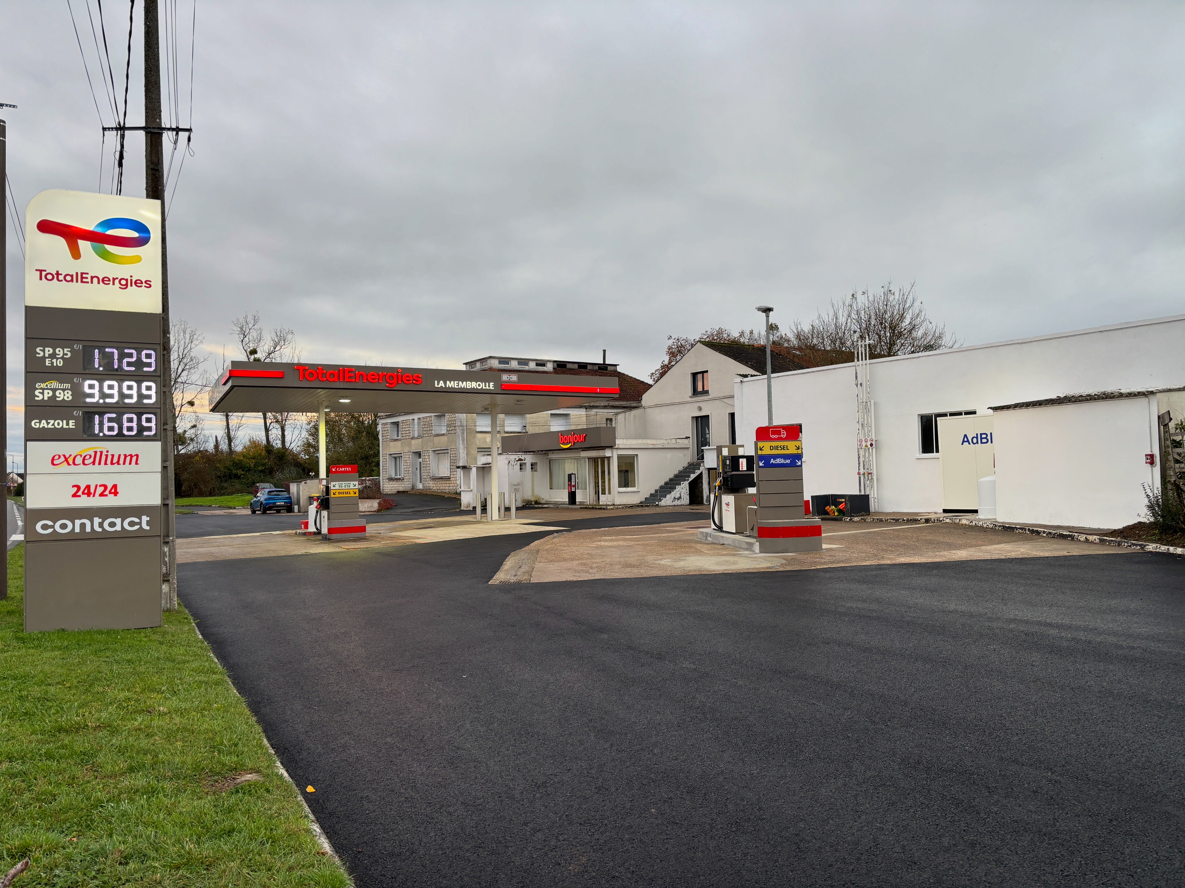 This is a picture representing NF023409 (FUELING) - LA MEMBROLLE This is a picture representing NF023409 (FUELING) - LA MEMBROLLE